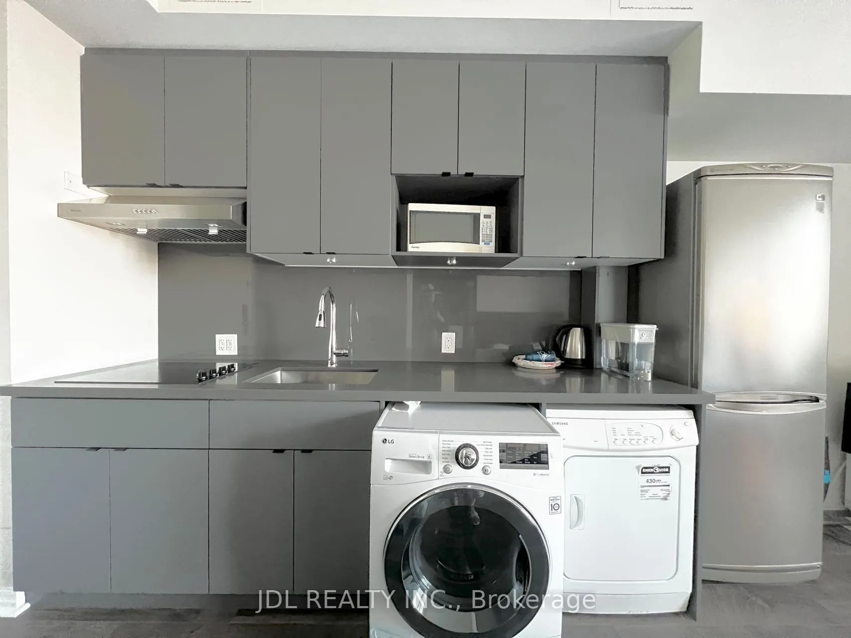 Photo 5 of Unit 2706, 1 King Street W, Toronto, Bay Street Corridor — HOMEH
