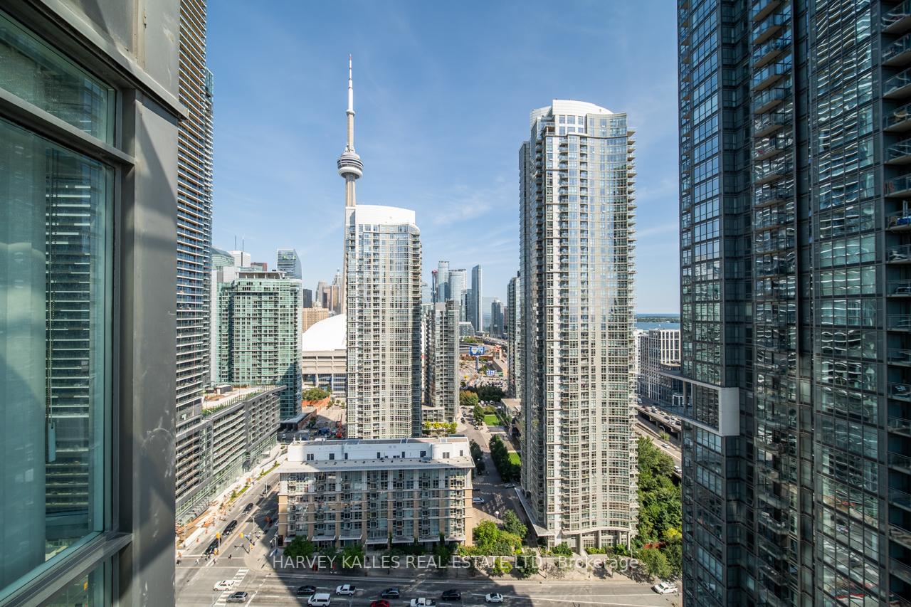 Photo 3 of Unit 3210, 15 Fort York Boulevard, Toronto, Waterfront Communities — HOMEH
