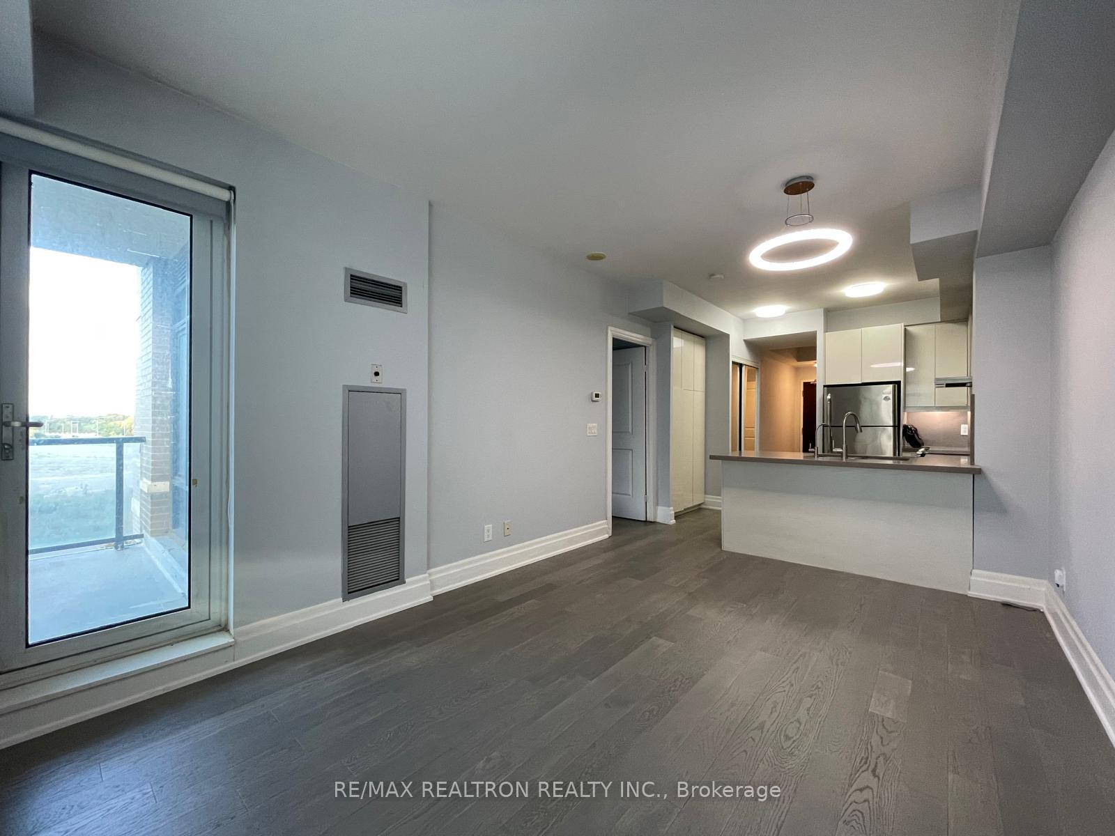 Photo 7 of Unit 307, 111 Upper Duke Crescent, Markham, Unionville — HOMEH