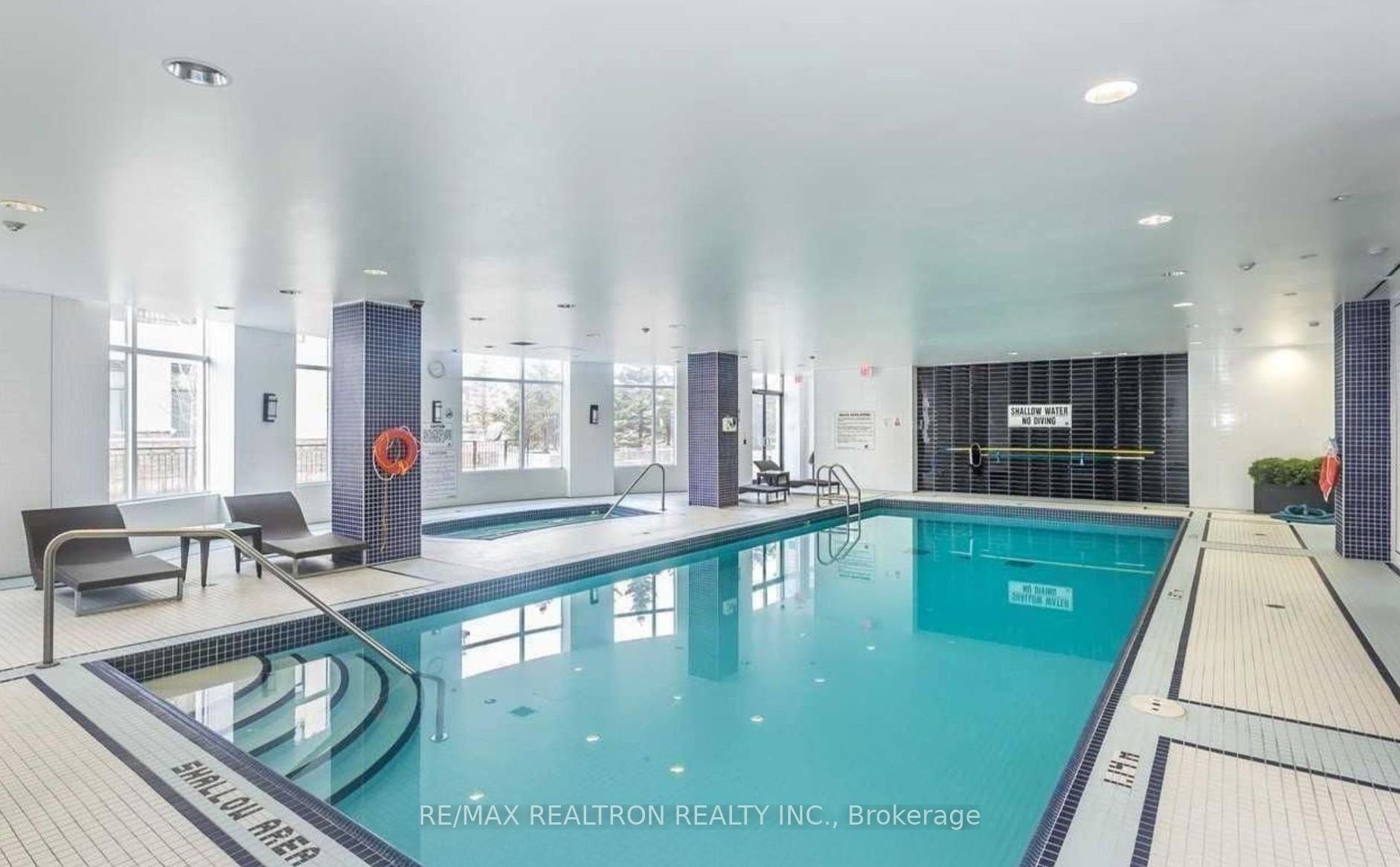Photo 11 of Unit 307, 111 Upper Duke Crescent, Markham, Unionville — HOMEH