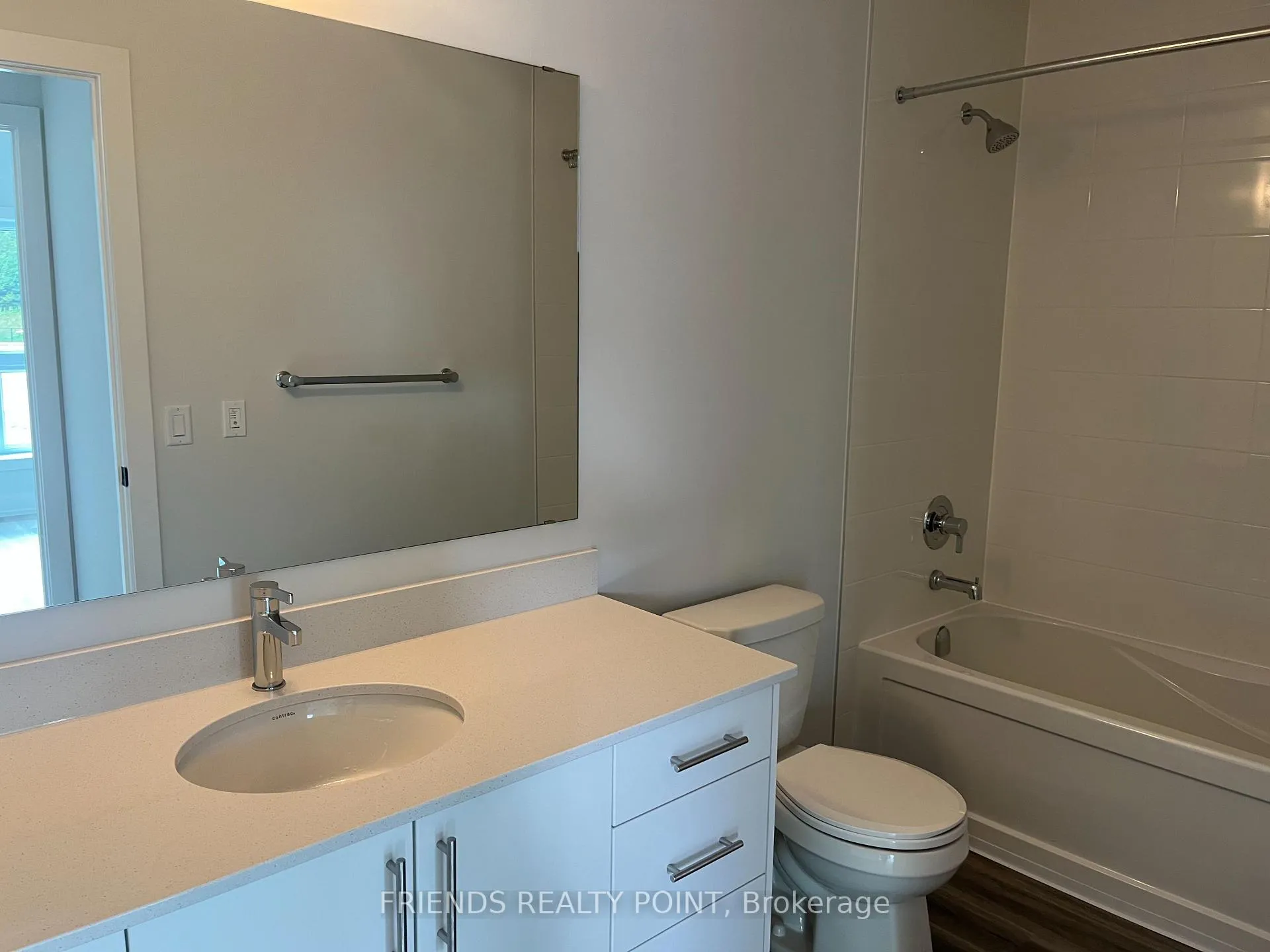 Photo 11 of Unit 316, 1100 Lackner Place S, Kitchener — HOMEH
