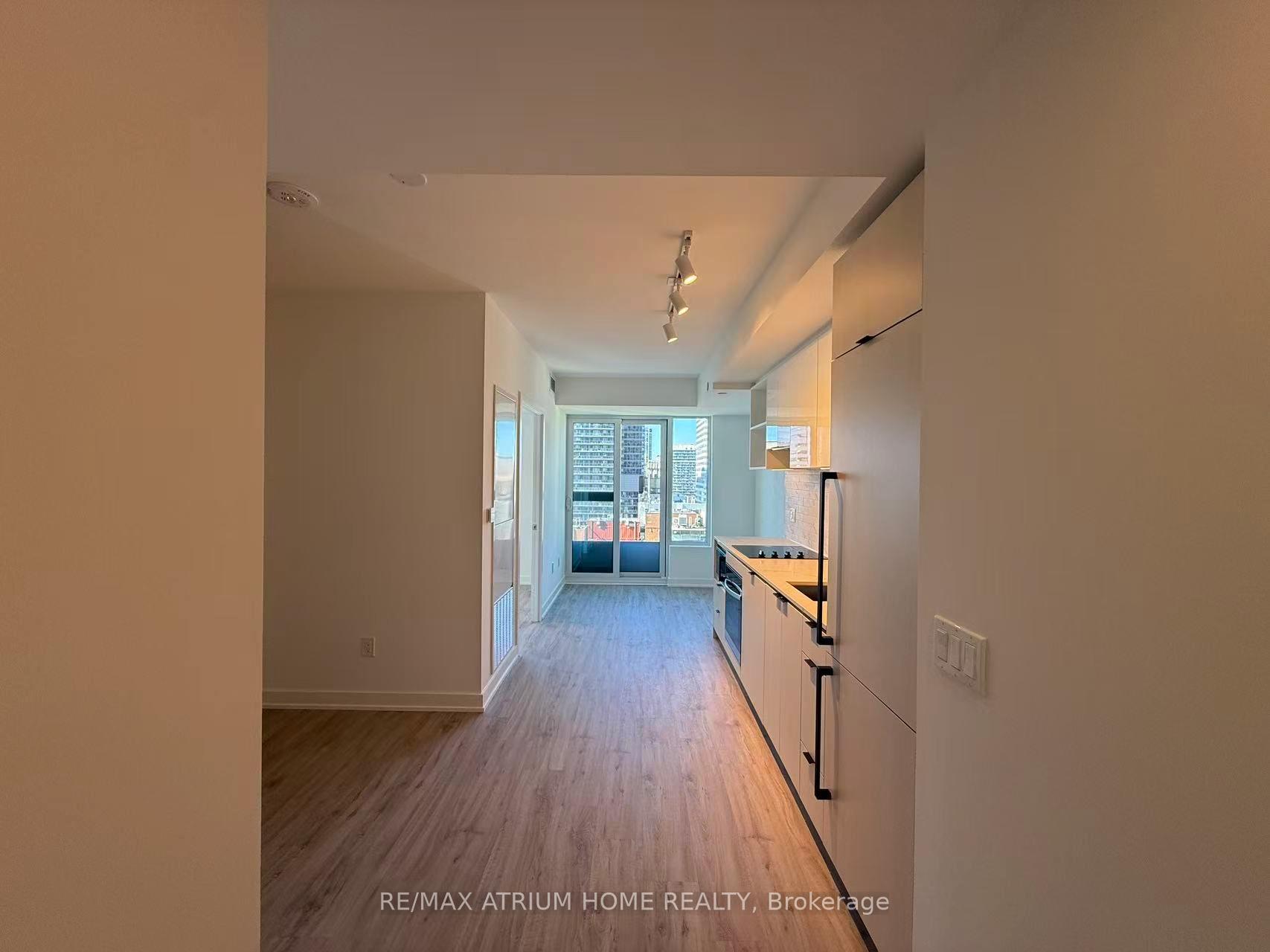 Photo 6 of Unit 2201, 252 church Street, Toronto, Church-Yonge Corridor — HOMEH