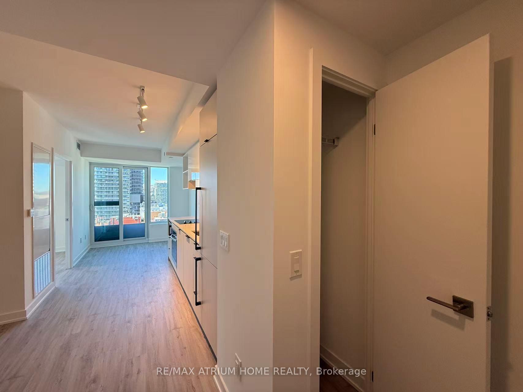 Photo 7 of Unit 2201, 252 church Street, Toronto, Church-Yonge Corridor — HOMEH