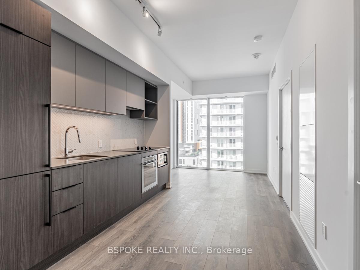 Front of Unit 2012, 82 Dalhousie Street
