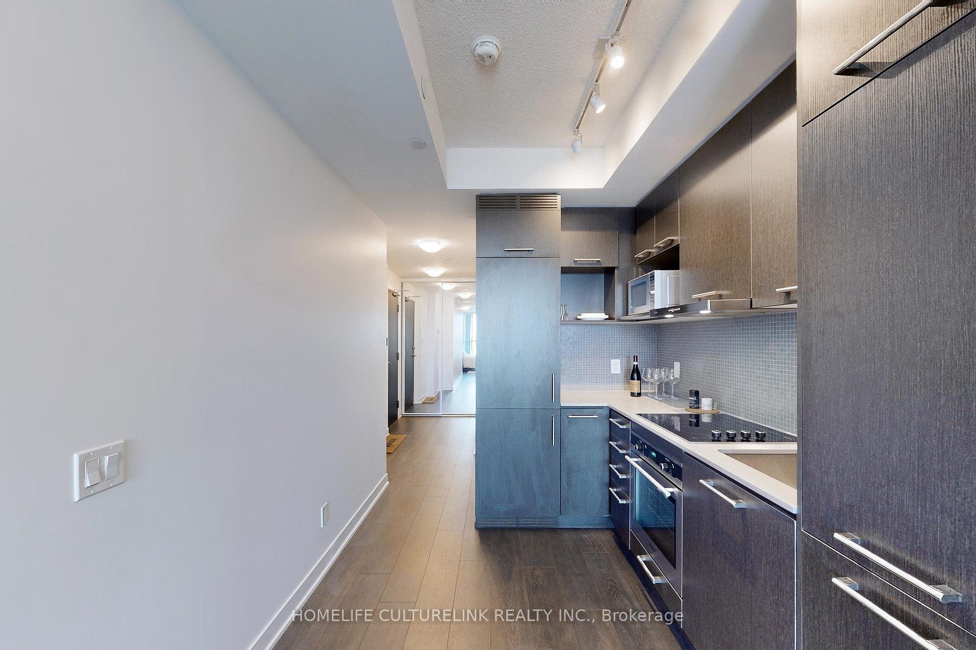 Photo 6 of Unit 3005, 87 Peter Street, Toronto, Waterfront Communities — HOMEH