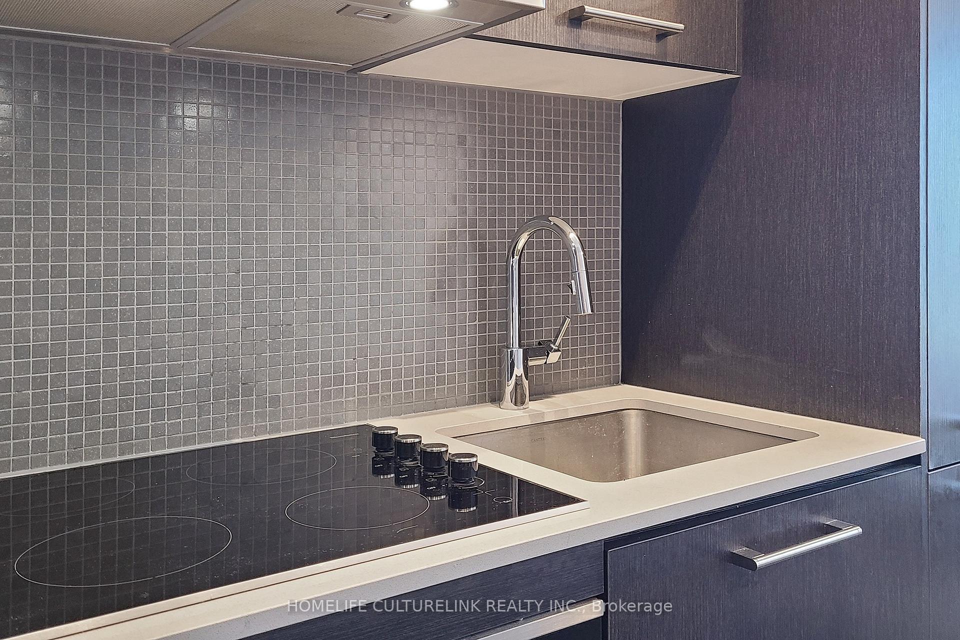 Photo 10 of Unit 3005, 87 Peter Street, Toronto, Waterfront Communities — HOMEH