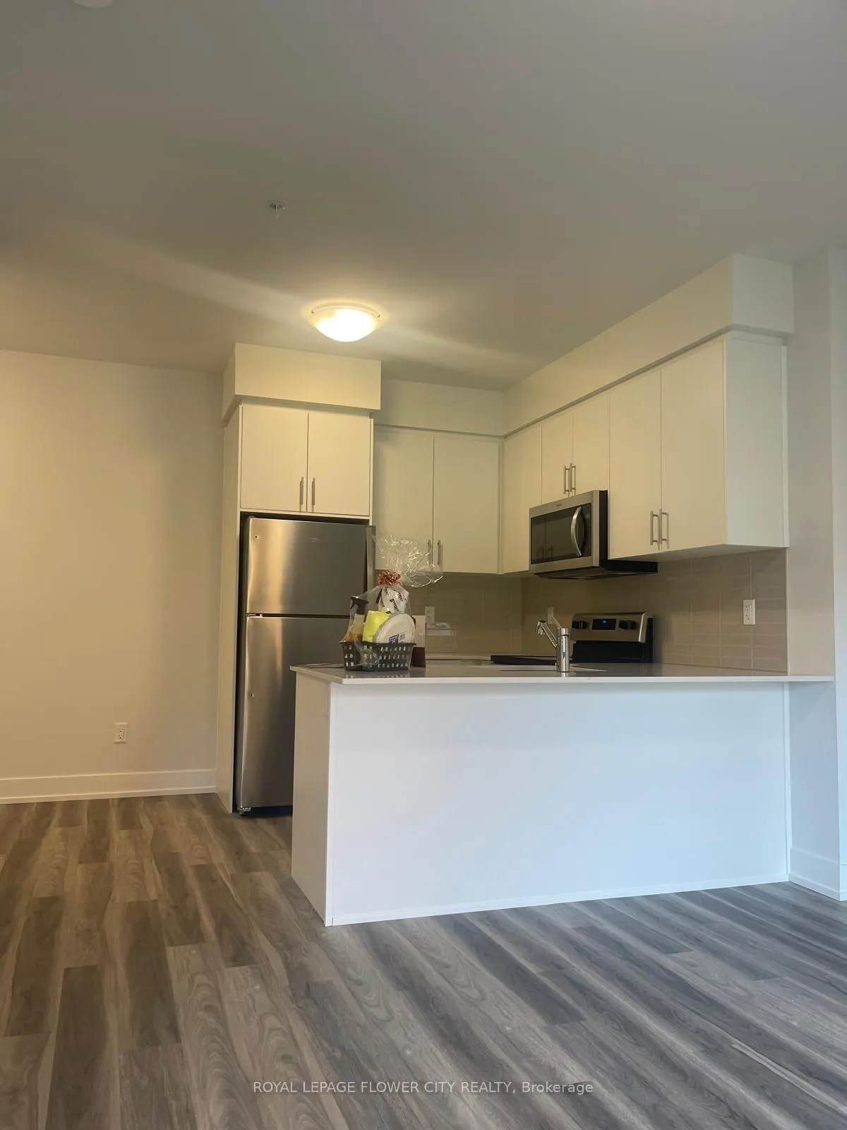 Photo 7 of Unit 223, 1100 Lackner Place, Kitchener — HOMEH