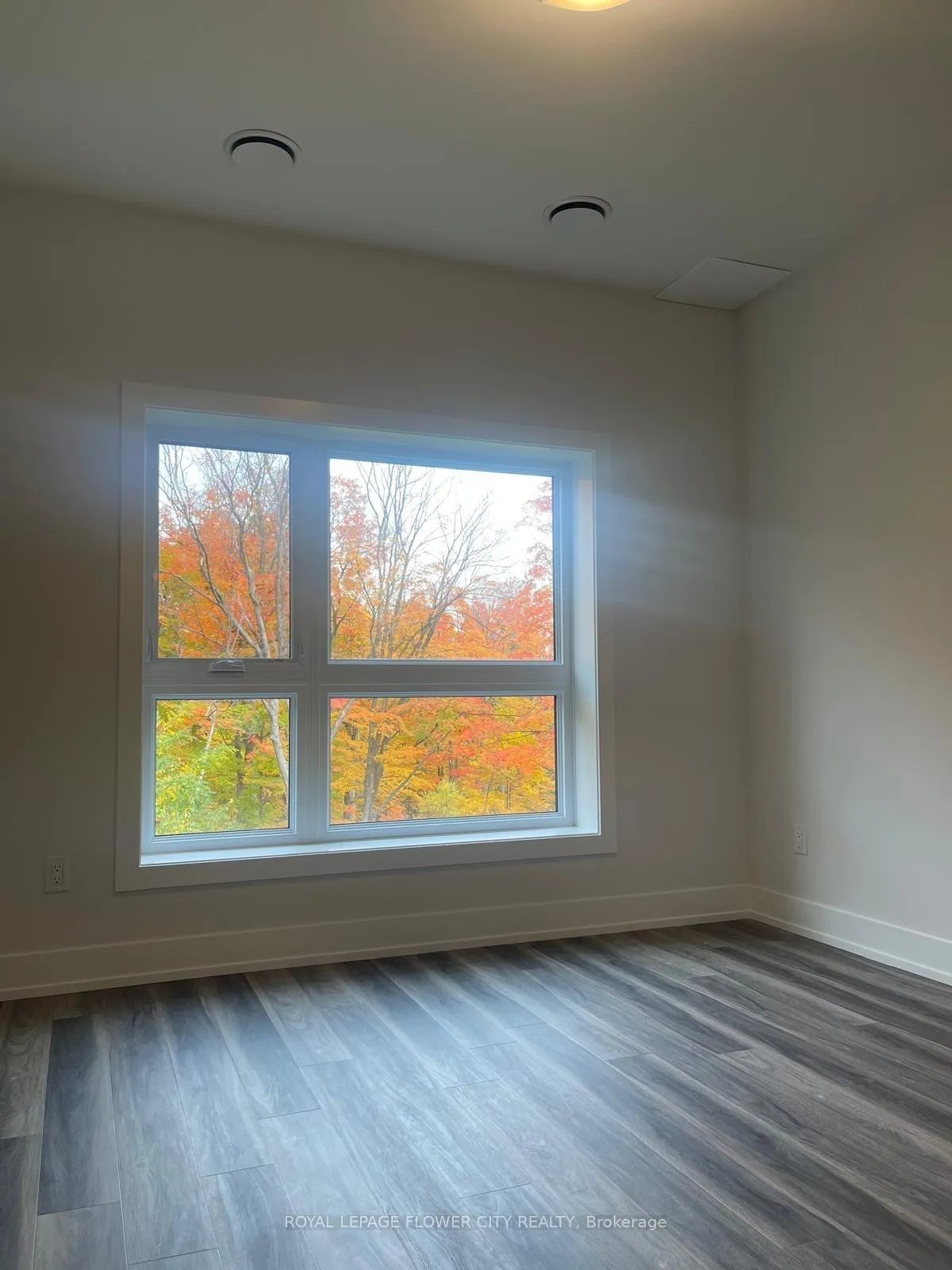 Photo 9 of Unit 223, 1100 Lackner Place, Kitchener — HOMEH