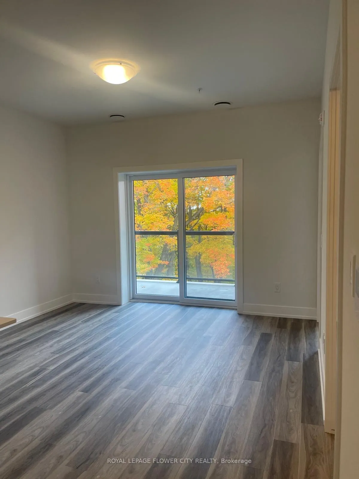Photo 10 of Unit 223, 1100 Lackner Place, Kitchener — HOMEH