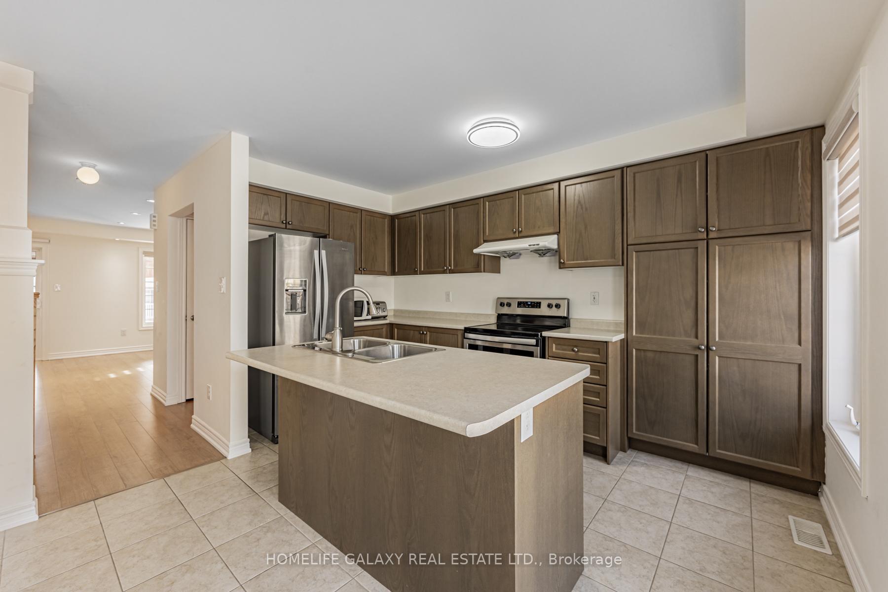 Photo 6 of 101 Ainley Road, Ajax, Central East — HOMEH
