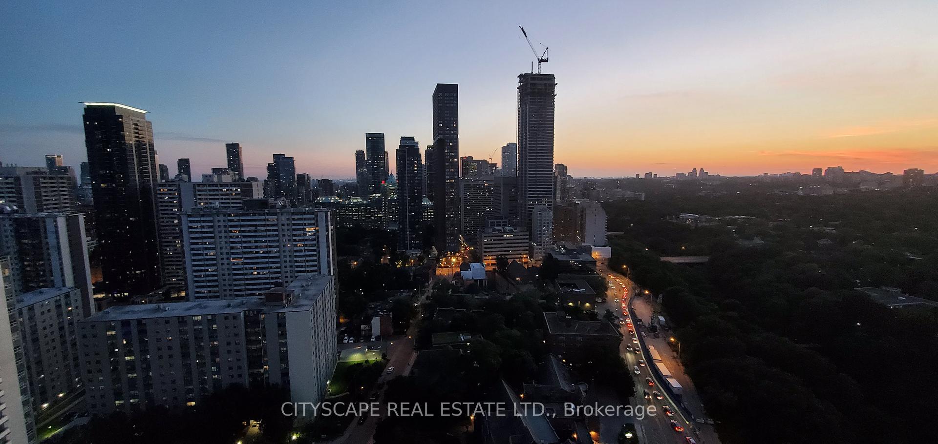 Photo 10 of Unit 2701, 575 Bloor Street E, Toronto, North St. James Town — HOMEH