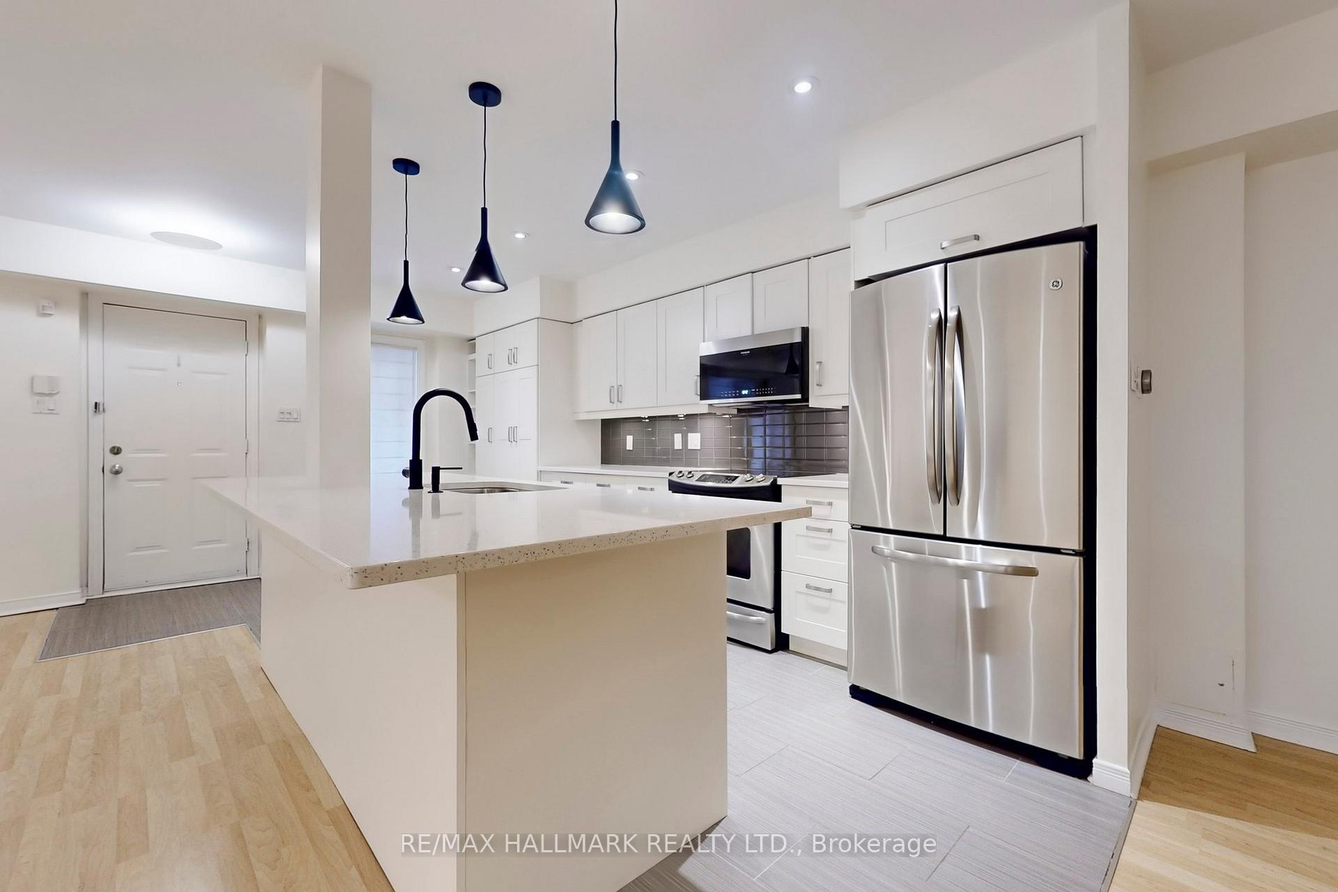 Photo 8 of Unit 608, 12 Sudbury Street, Toronto, Niagara — HOMEH