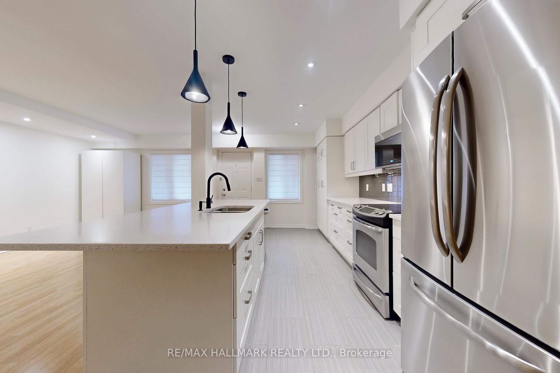 Photo 9 of Unit 608, 12 Sudbury Street, Toronto, Niagara — HOMEH