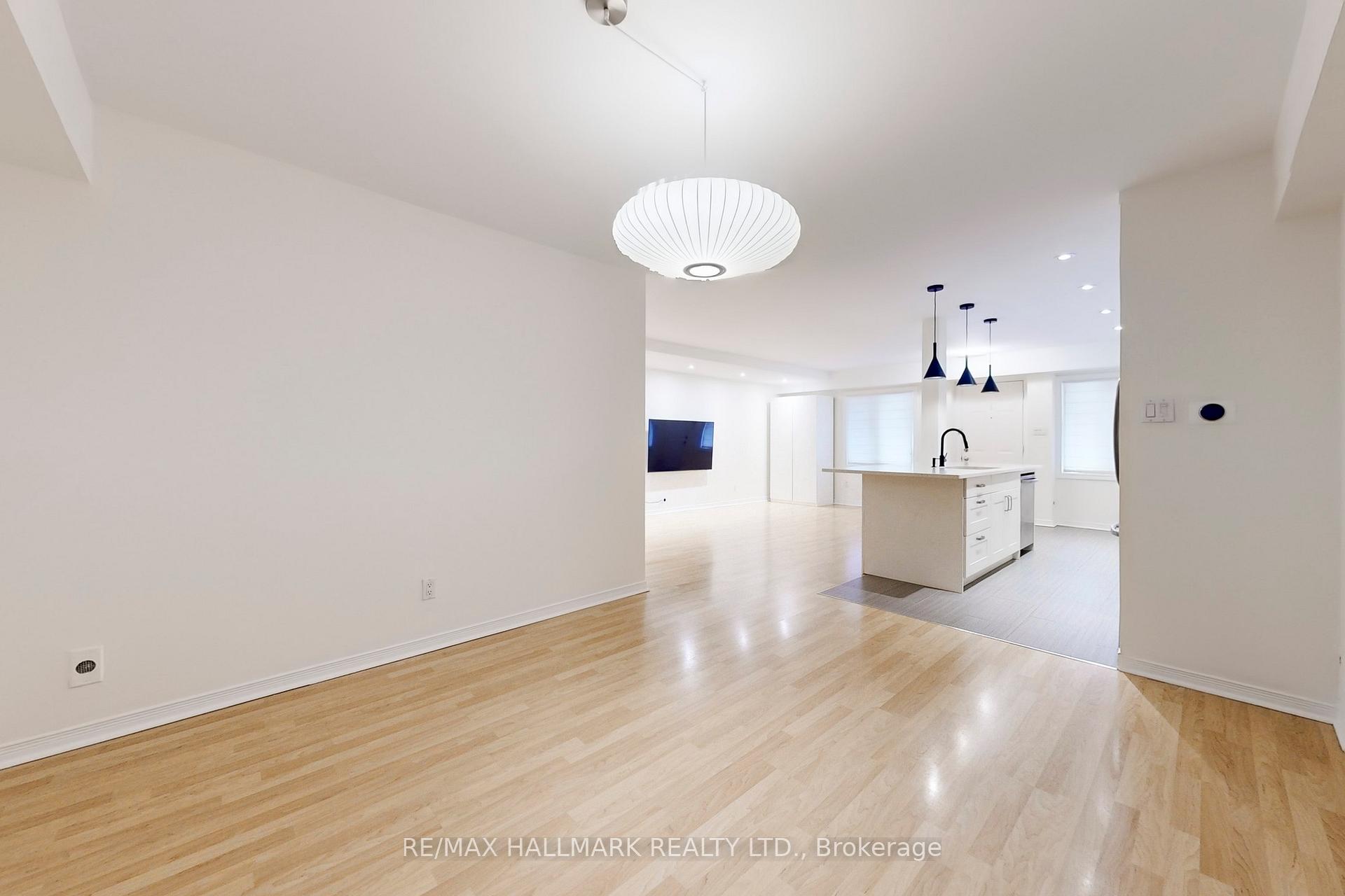 Photo 15 of Unit 608, 12 Sudbury Street, Toronto, Niagara — HOMEH