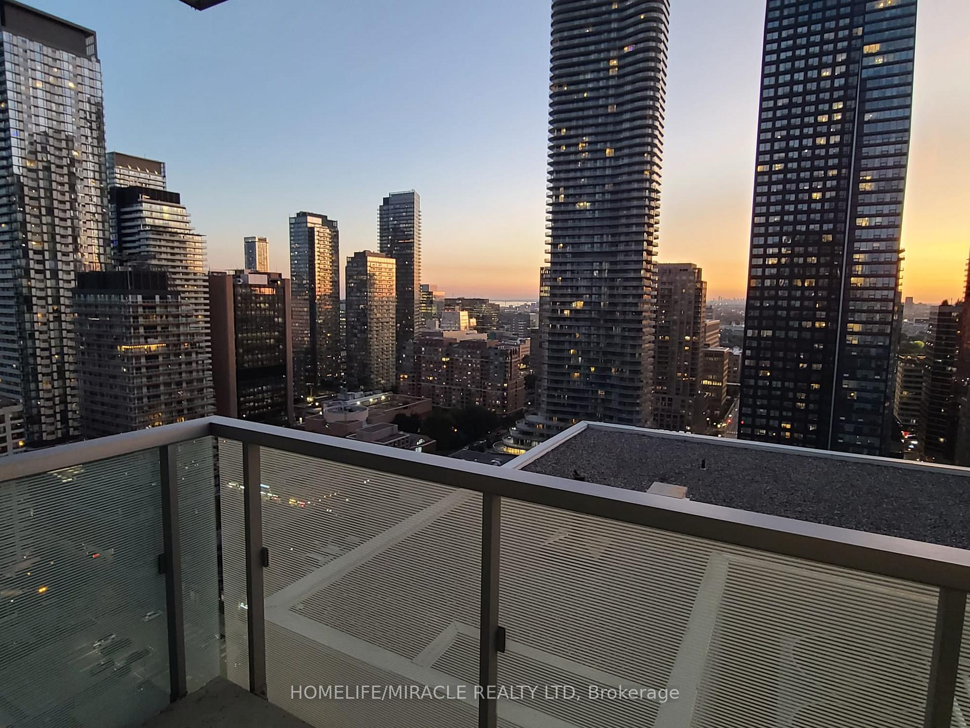 Photo 12 of Unit 2701, 28 Wellesley Street E, Toronto, Church-Yonge Corridor — HOMEH