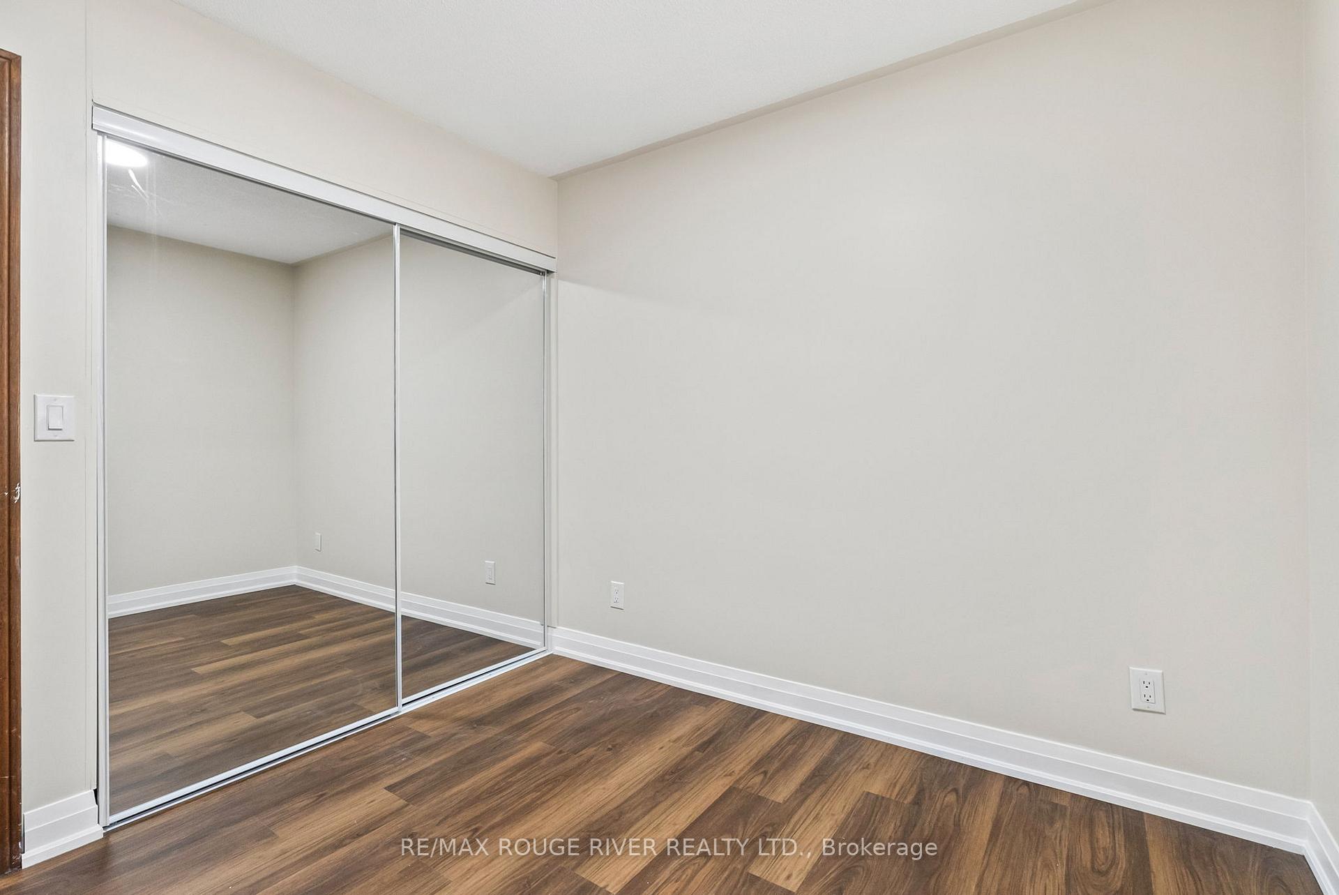 Photo 24 of 16 Borland Court, Clarington, Bowmanville — HOMEH