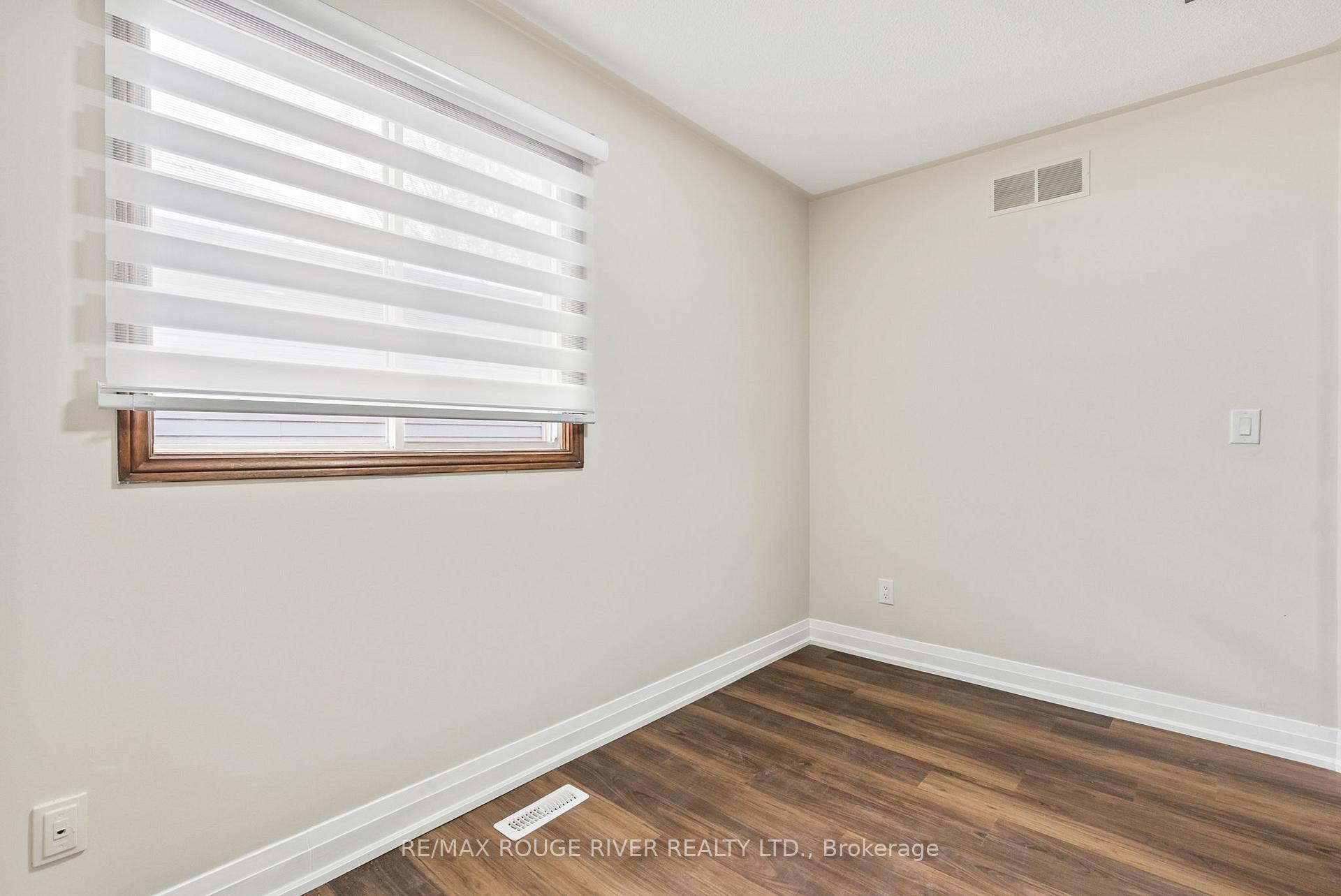 Photo 28 of 16 Borland Court, Clarington, Bowmanville — HOMEH