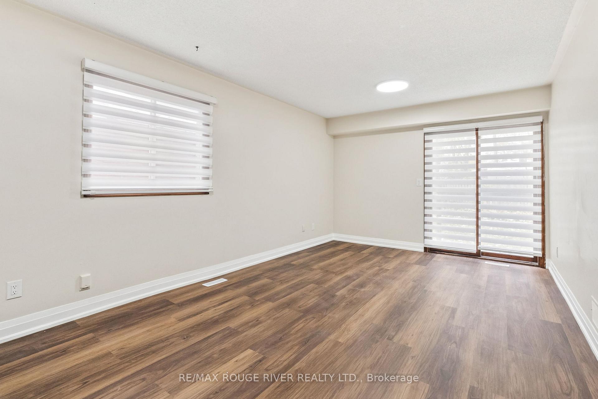 Photo 29 of 16 Borland Court, Clarington, Bowmanville — HOMEH