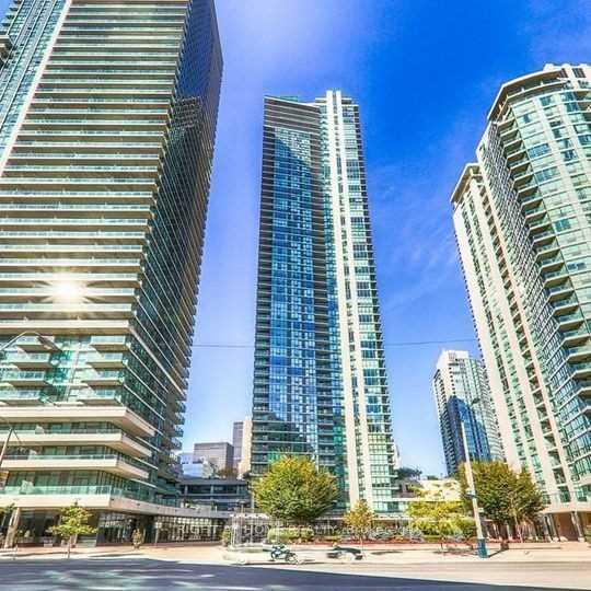Photo 1 of Unit 1808, 18 Harbour Street, Toronto, Waterfront Communities — HOMEH