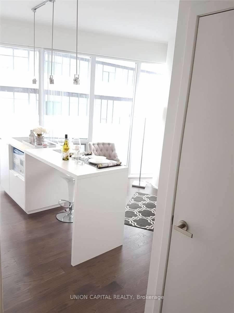 Photo 3 of Unit 7002, 88 Harbour Street, Toronto, Waterfront Communities — HOMEH