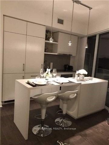 Photo 7 of Unit 7002, 88 Harbour Street, Toronto, Waterfront Communities — HOMEH