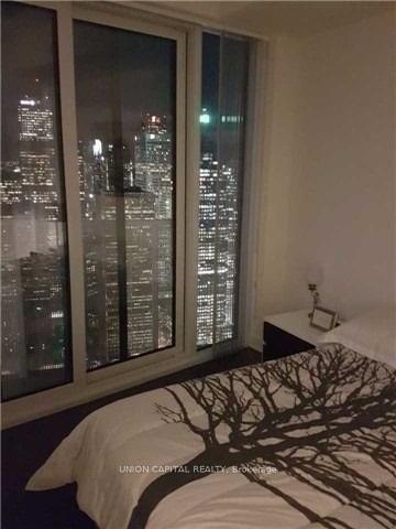Photo 10 of Unit 7002, 88 Harbour Street, Toronto, Waterfront Communities — HOMEH