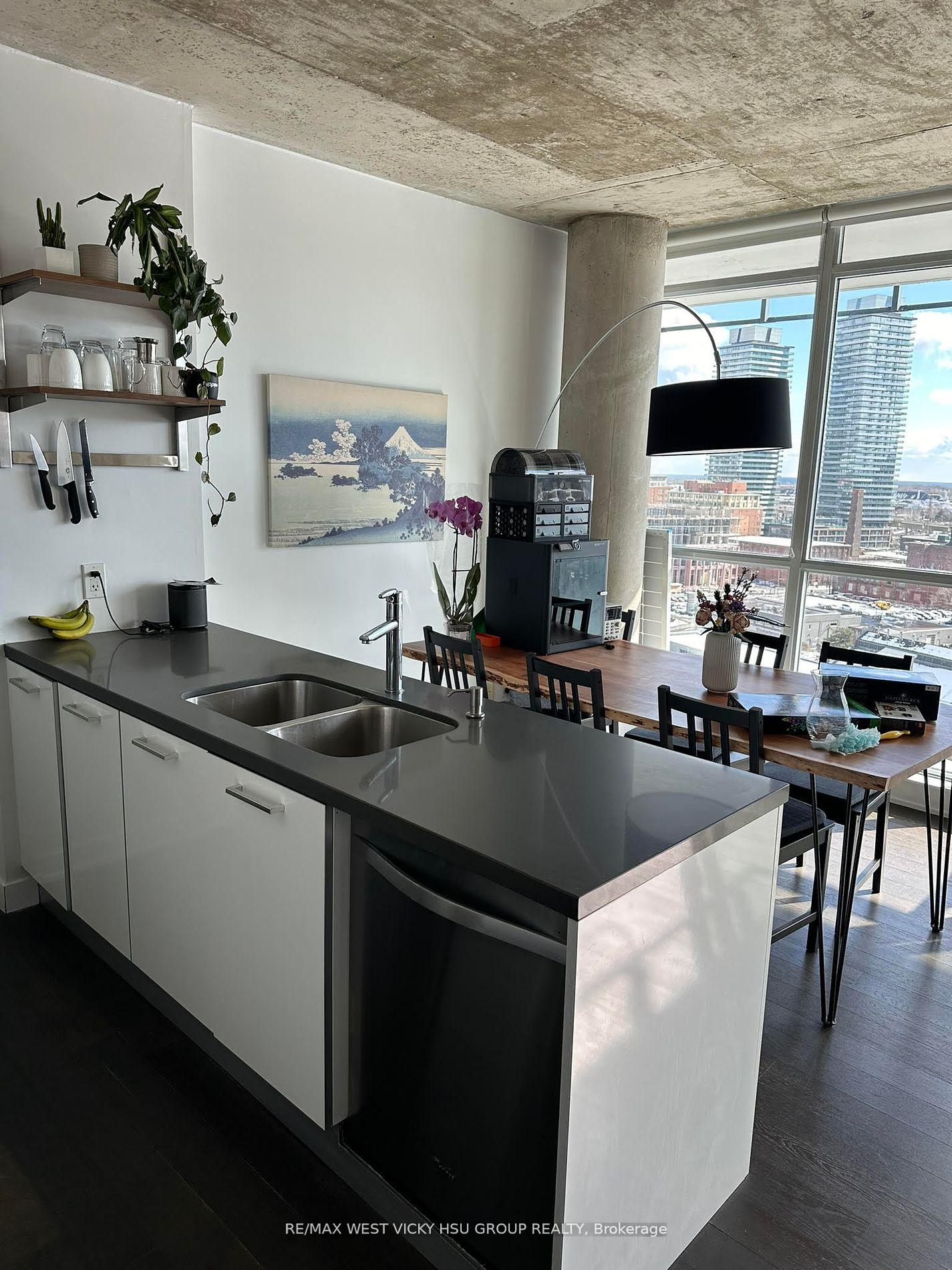 Photo 6 of Unit 1308, 318 King Street E, Toronto, Moss Park — HOMEH
