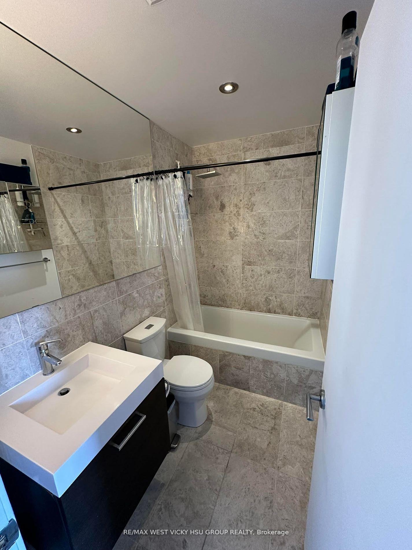 Photo 10 of Unit 1308, 318 King Street E, Toronto, Moss Park — HOMEH