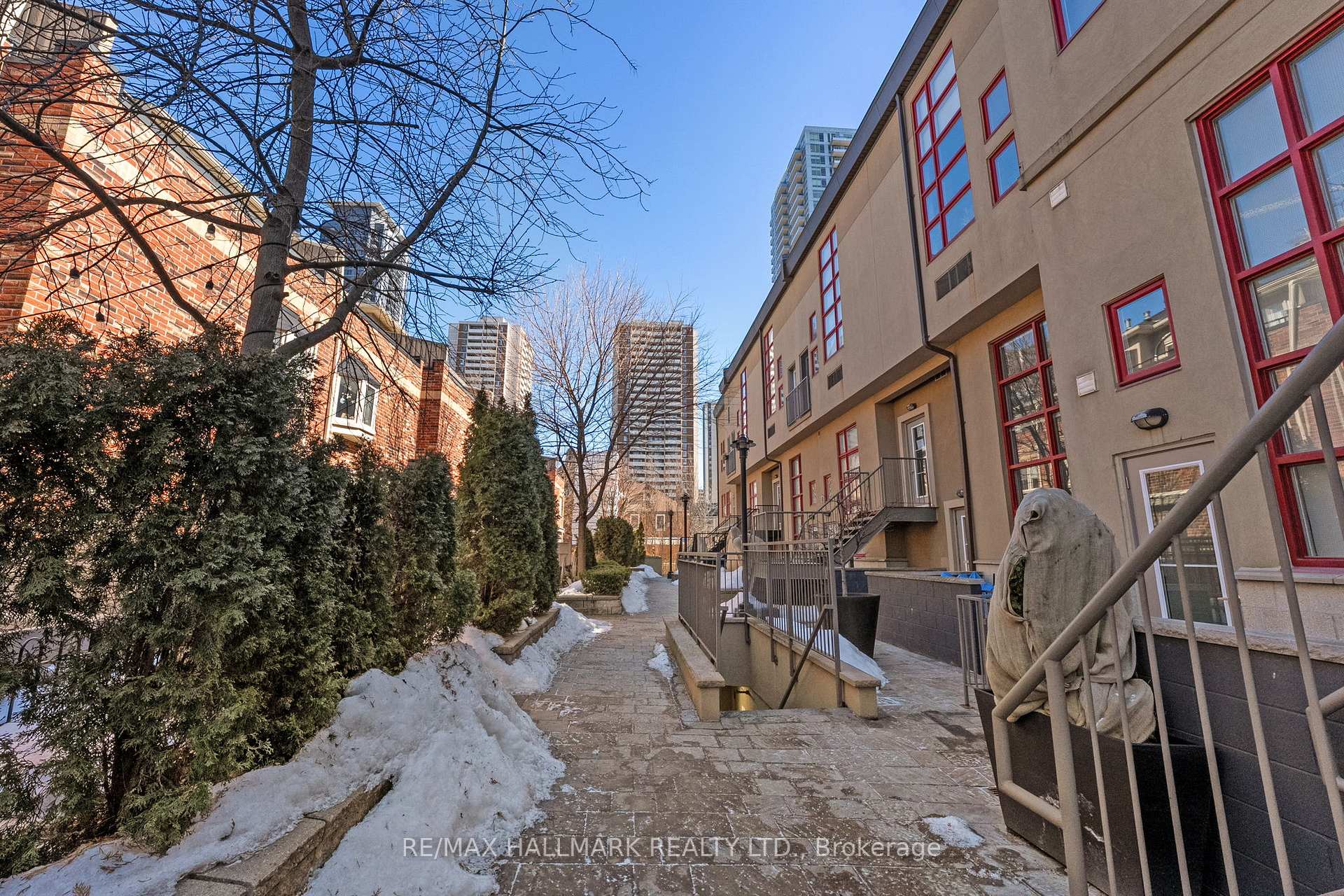 Photo 71 of Unit 302, 21 Earl Street, Toronto, North St. James Town — HOMEH