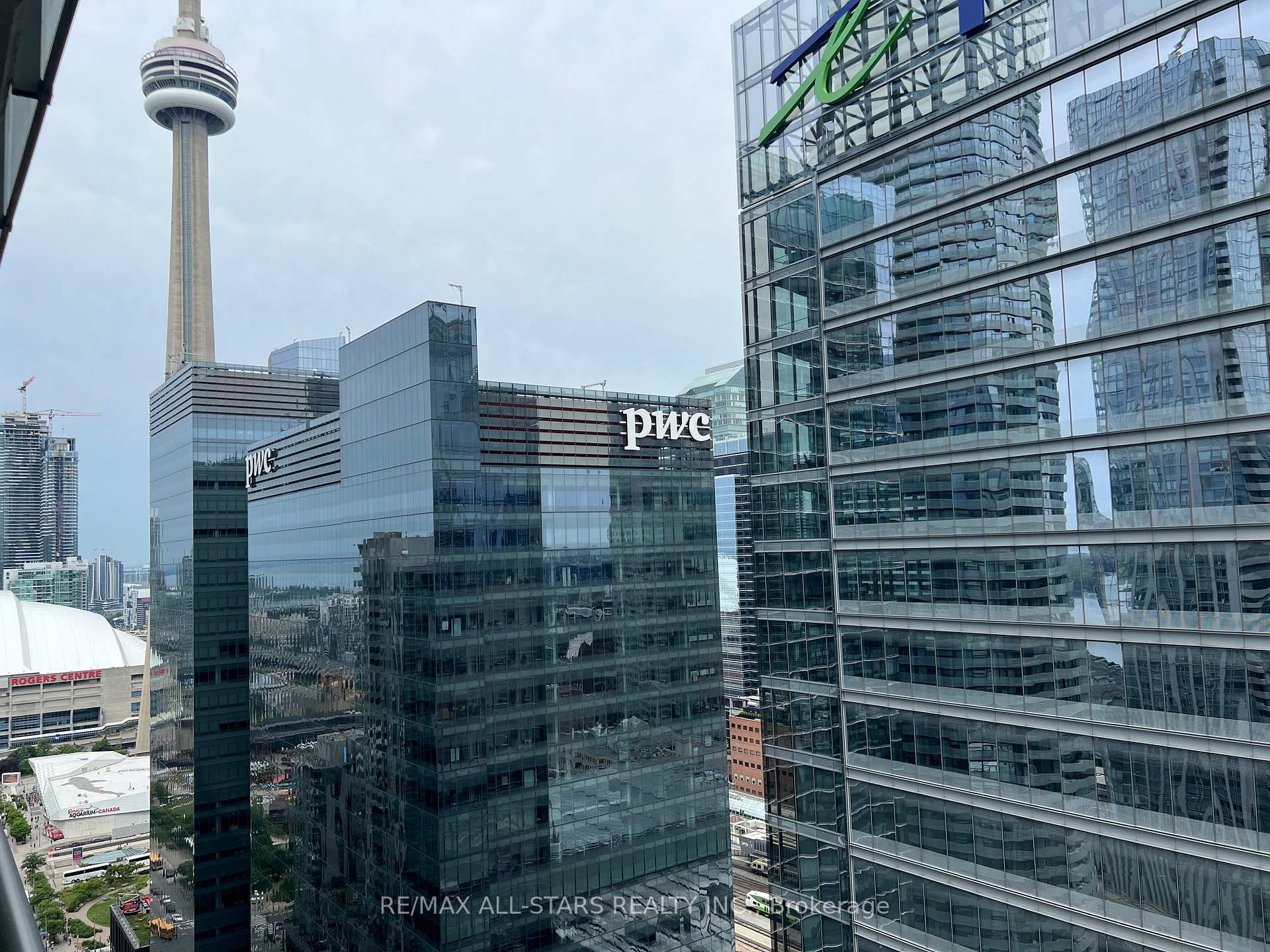 Photo 3 of Unit 3107, 65 Bremner Boulevard, Toronto, Waterfront Communities — HOMEH
