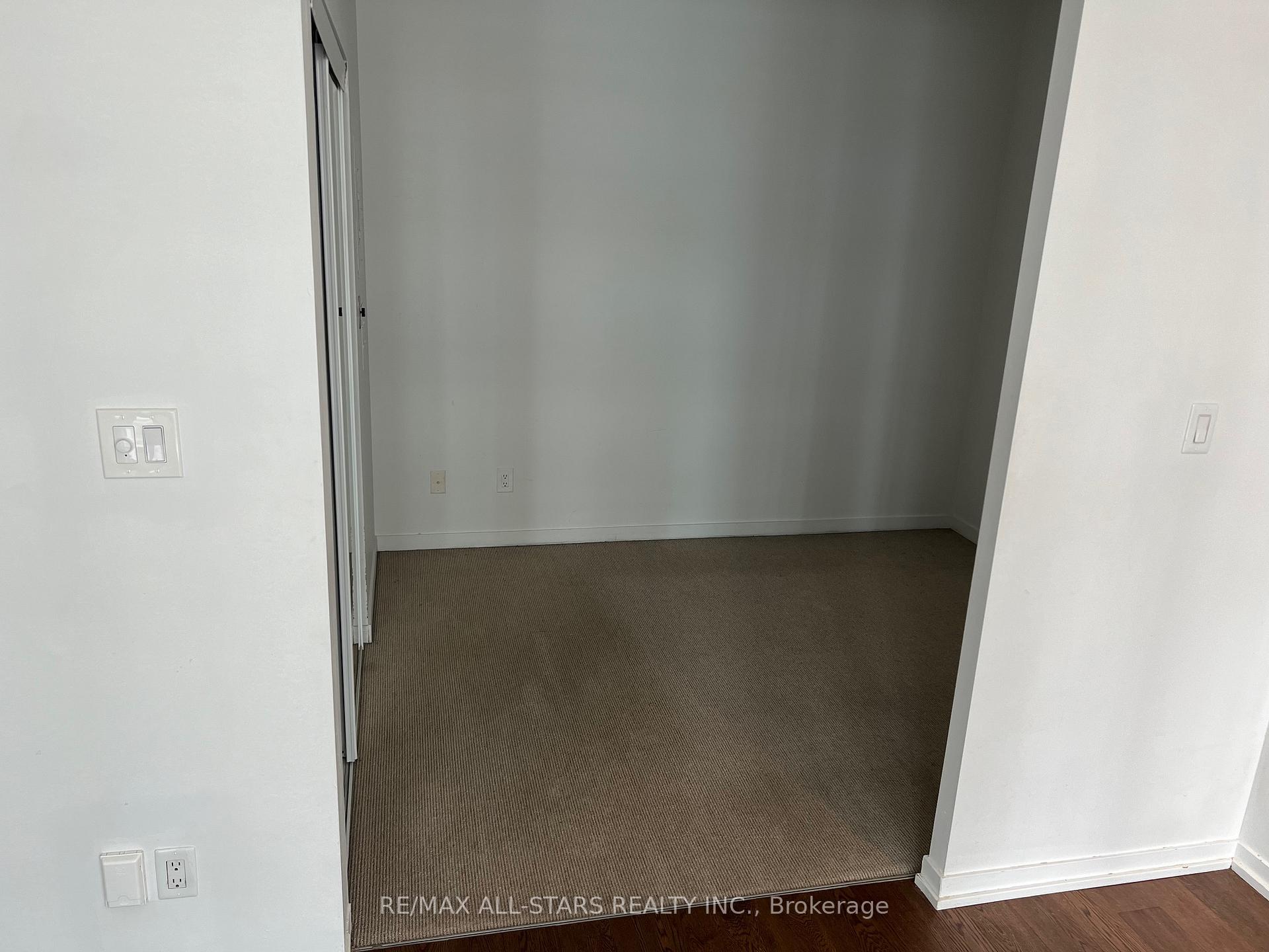 Photo 5 of Unit 3107, 65 Bremner Boulevard, Toronto, Waterfront Communities — HOMEH