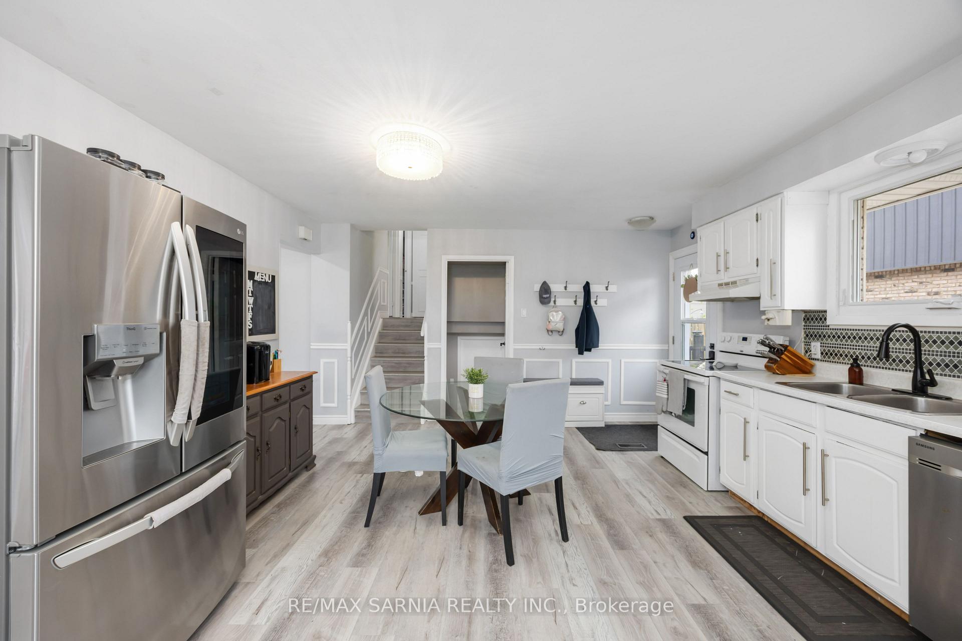 Photo 9 of 146 Michener Road, Chatham-Kent, Chatham — HOMEH