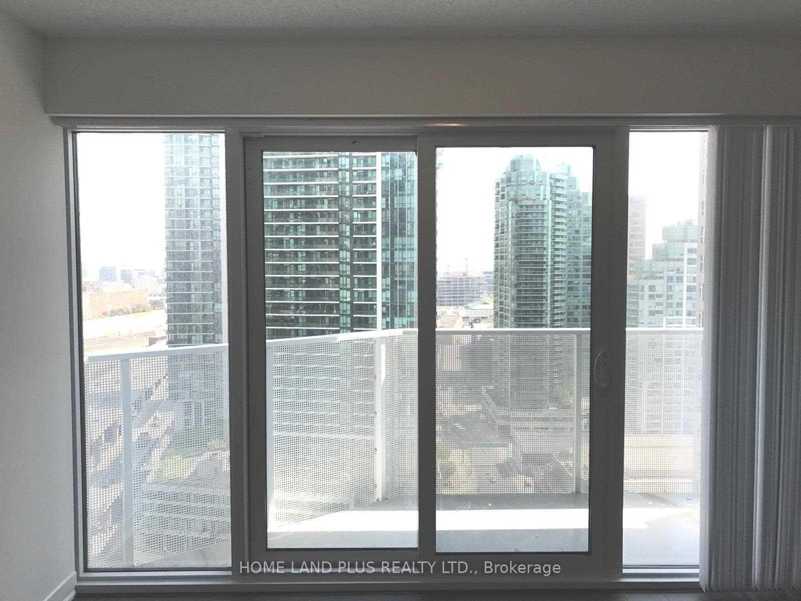 Photo 5 of Unit 2206, 88 Harbour Street E, Toronto, Waterfront Communities — HOMEH