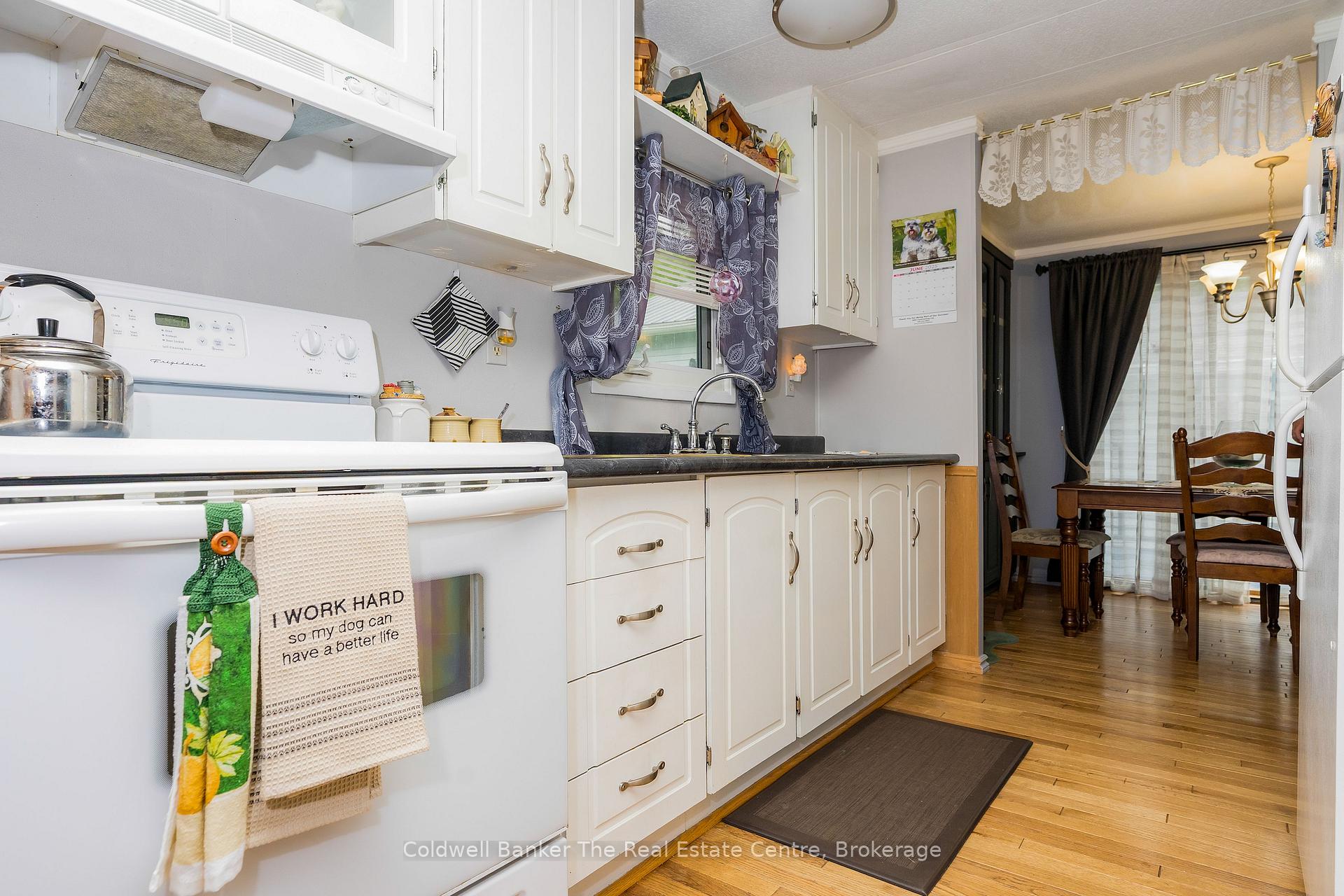 Photo 16 of 3354 McCarthy Drive, Clearview, Brentwood — HOMEH