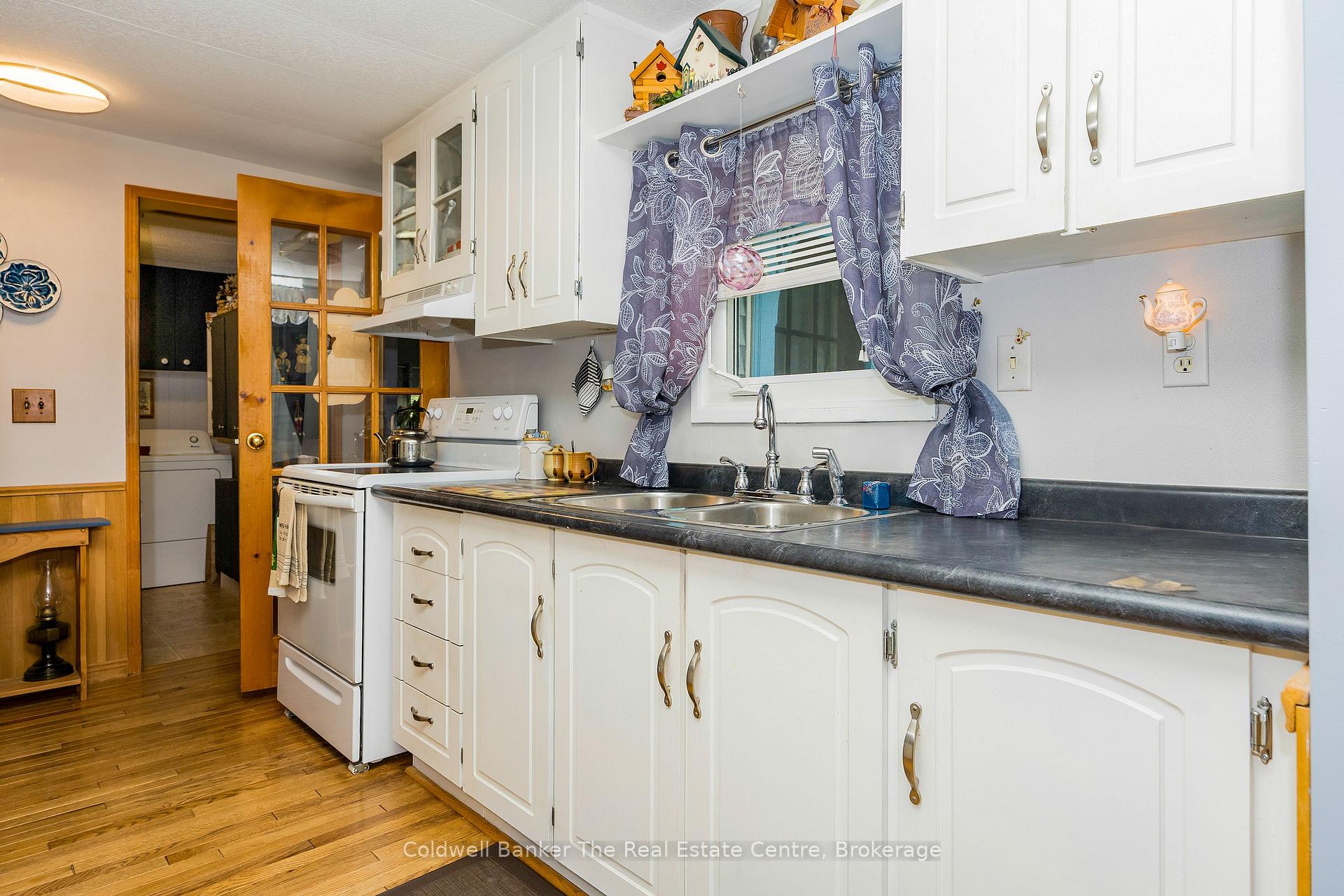 Photo 17 of 3354 McCarthy Drive, Clearview, Brentwood — HOMEH