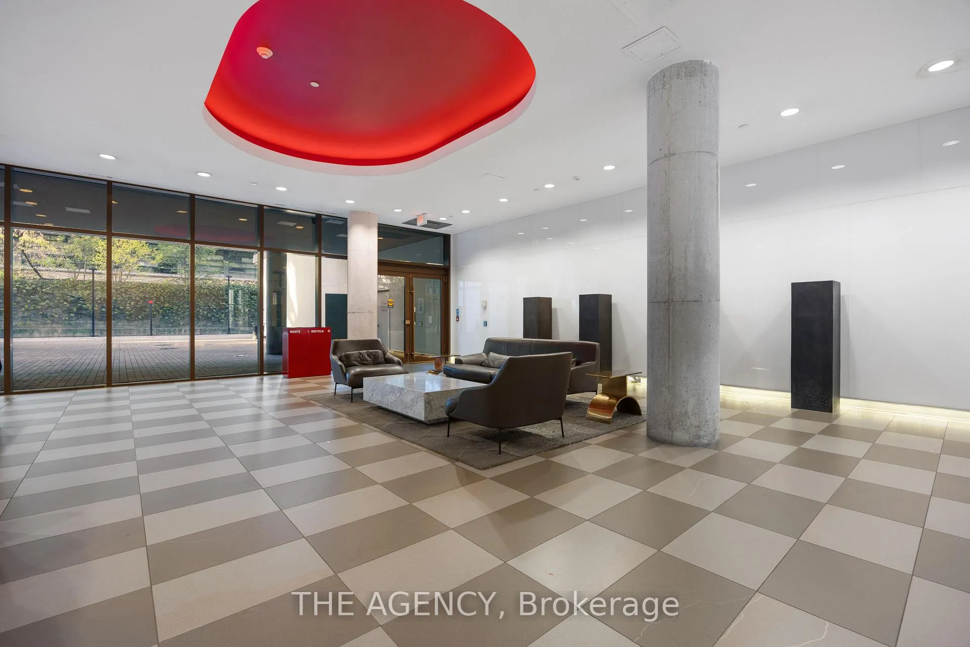 Photo 3 of Unit 1011, 560 King Street W, Toronto, Waterfront Communities — HOMEH