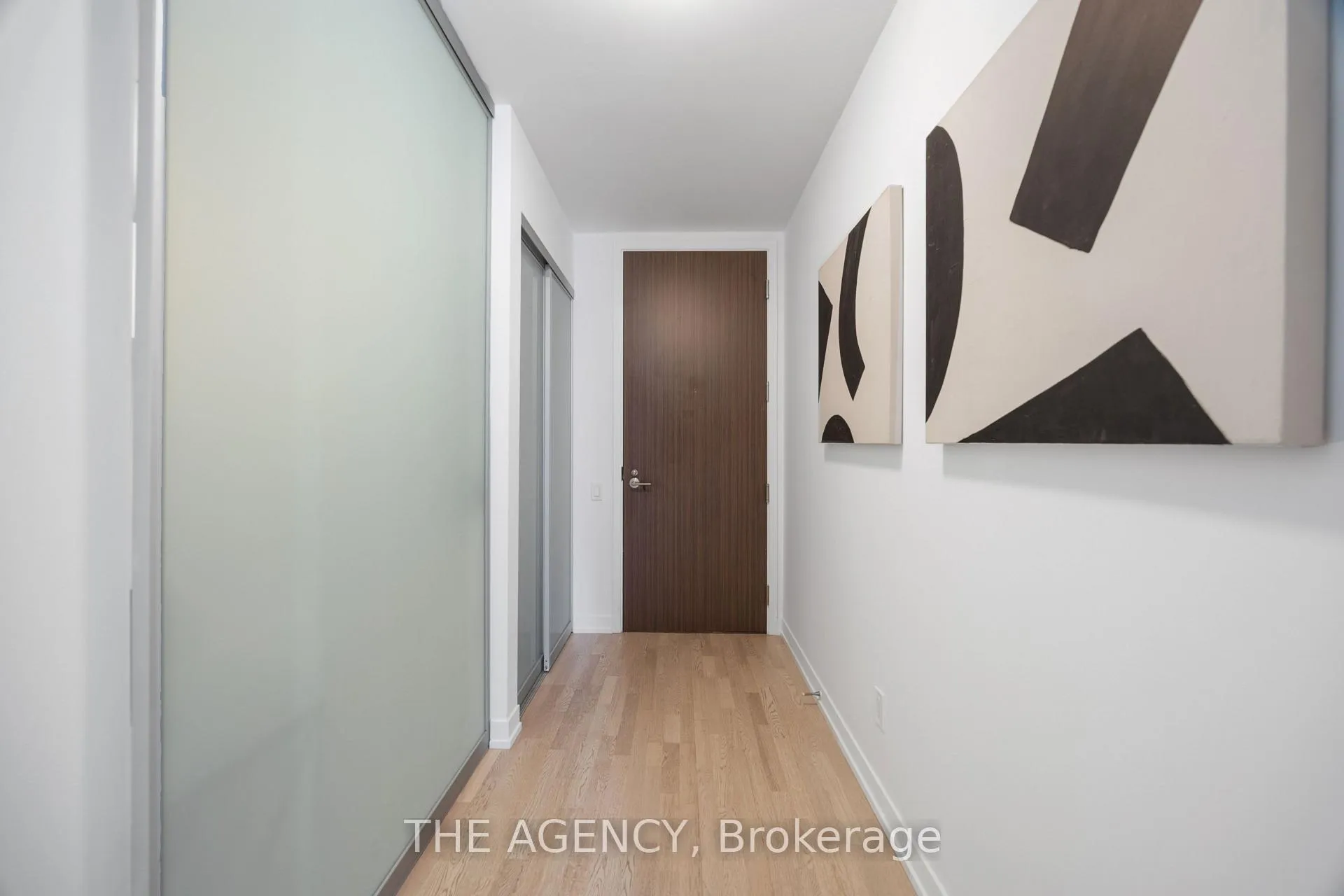 Photo 6 of Unit 1011, 560 King Street W, Toronto, Waterfront Communities — HOMEH