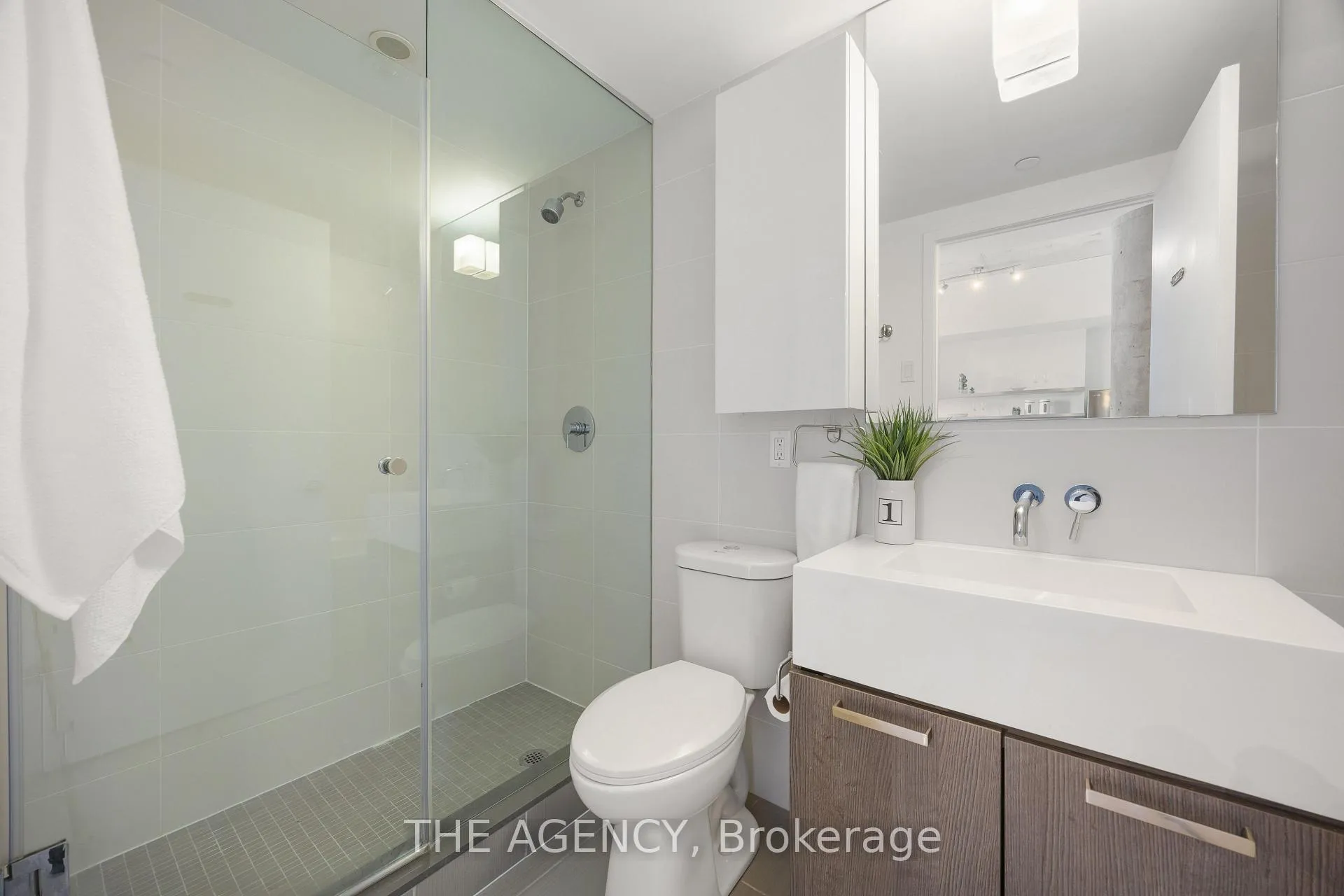 Photo 27 of Unit 1011, 560 King Street W, Toronto, Waterfront Communities — HOMEH