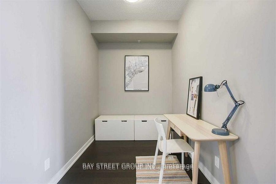 Photo 3 of Unit N919, 120 Bayview Avenue, Toronto, Waterfront Communities — HOMEH