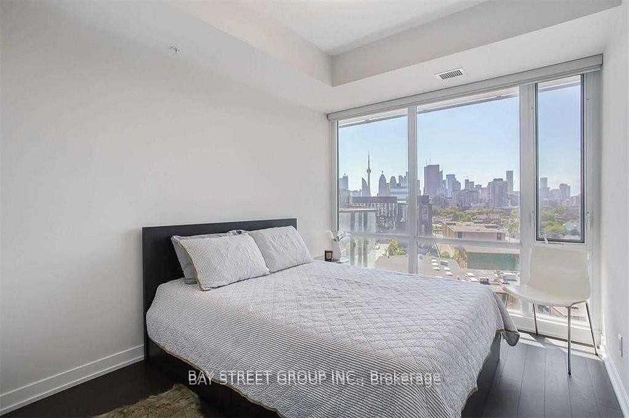 Photo 6 of Unit N919, 120 Bayview Avenue, Toronto, Waterfront Communities — HOMEH