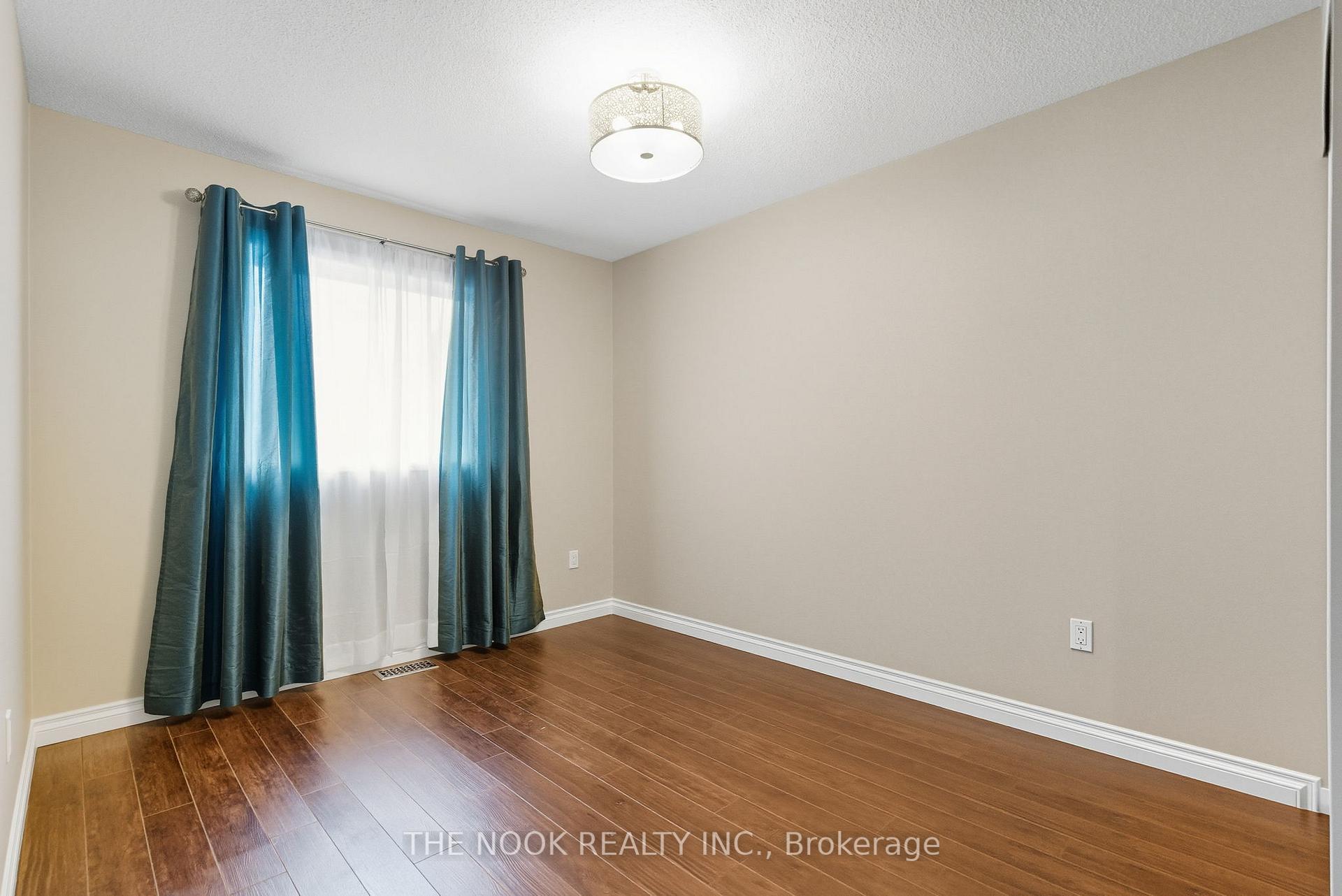Photo 20 of 60 Landerville Lane, Clarington, Bowmanville — HOMEH