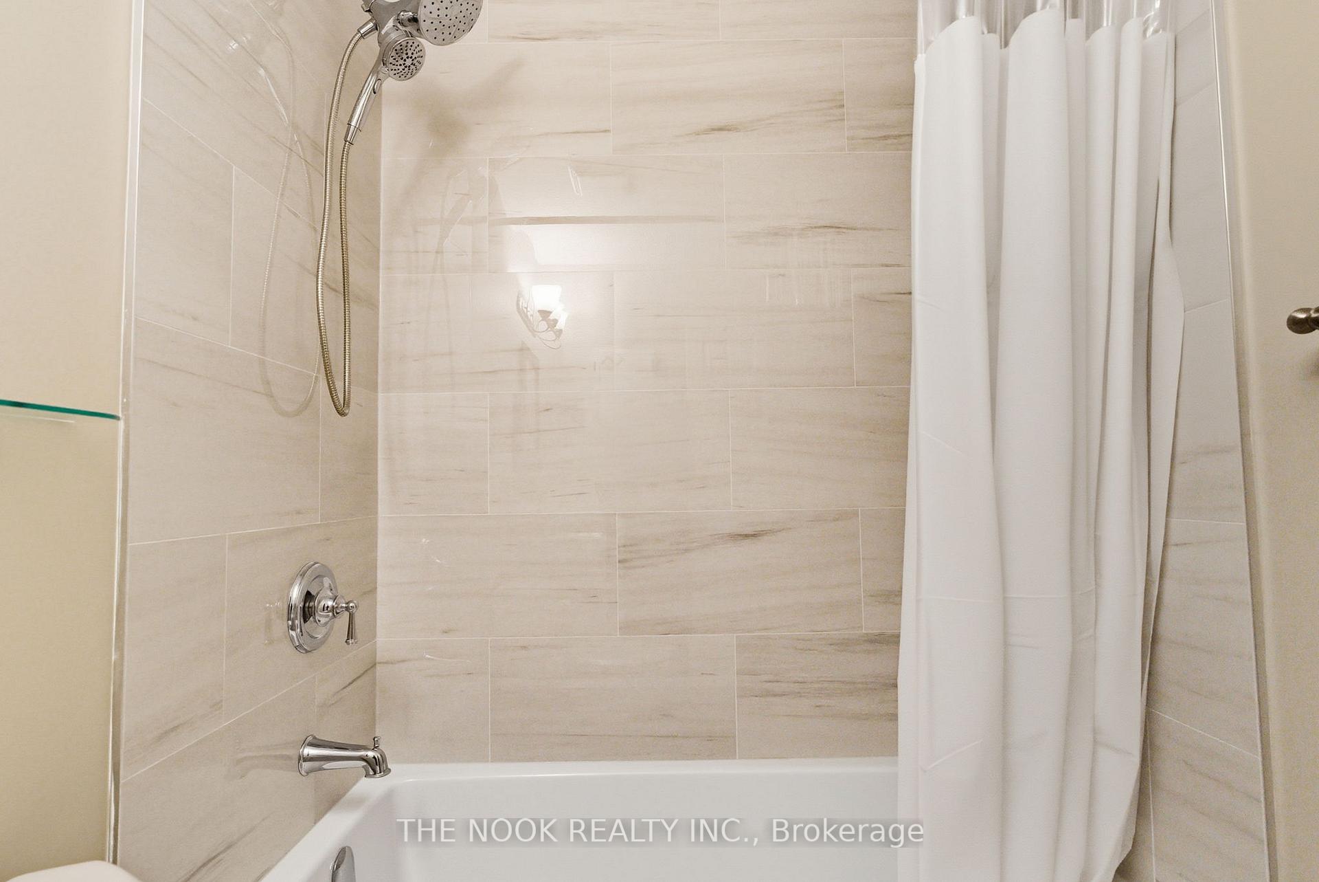 Photo 25 of 60 Landerville Lane, Clarington, Bowmanville — HOMEH