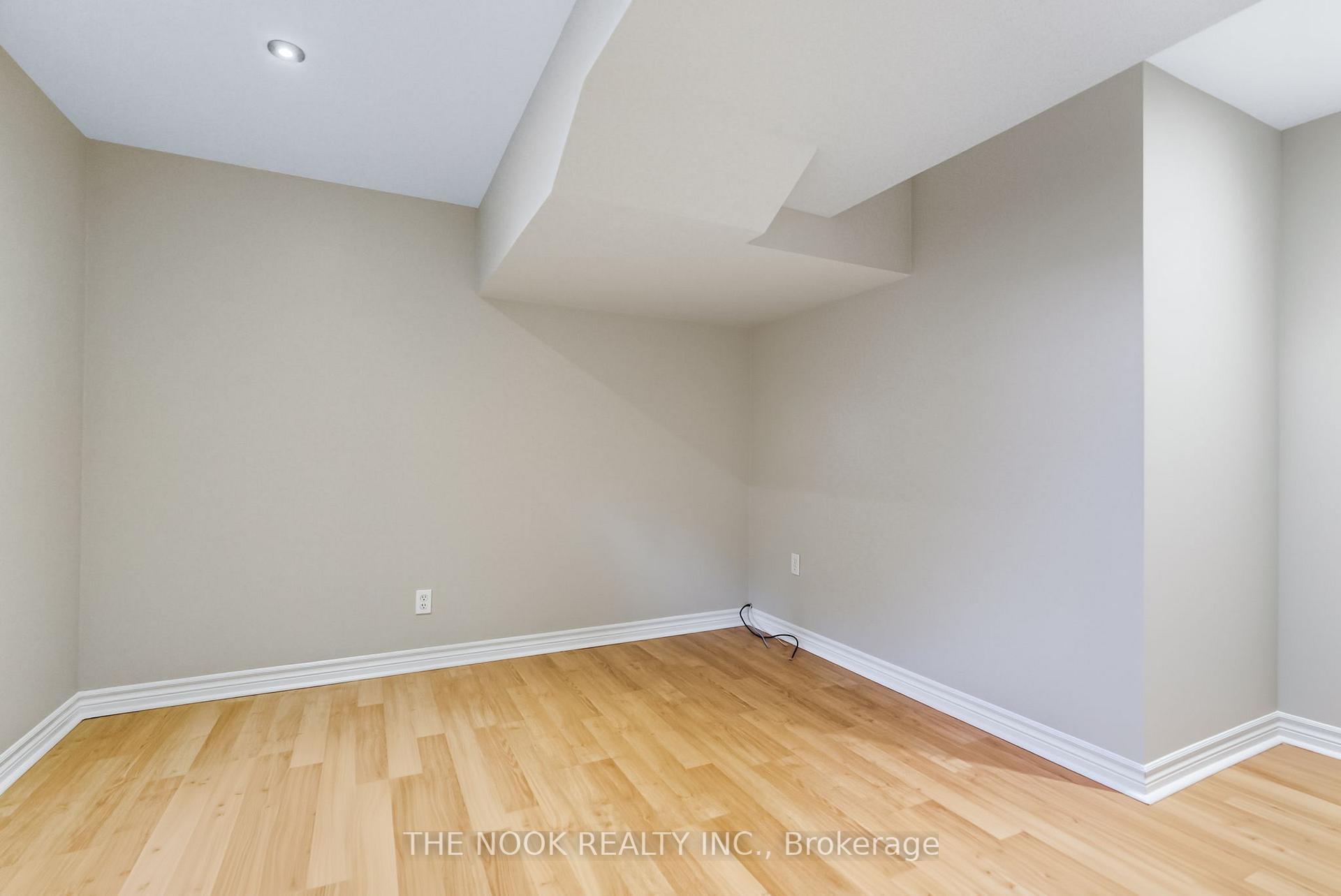 Photo 33 of 60 Landerville Lane, Clarington, Bowmanville — HOMEH