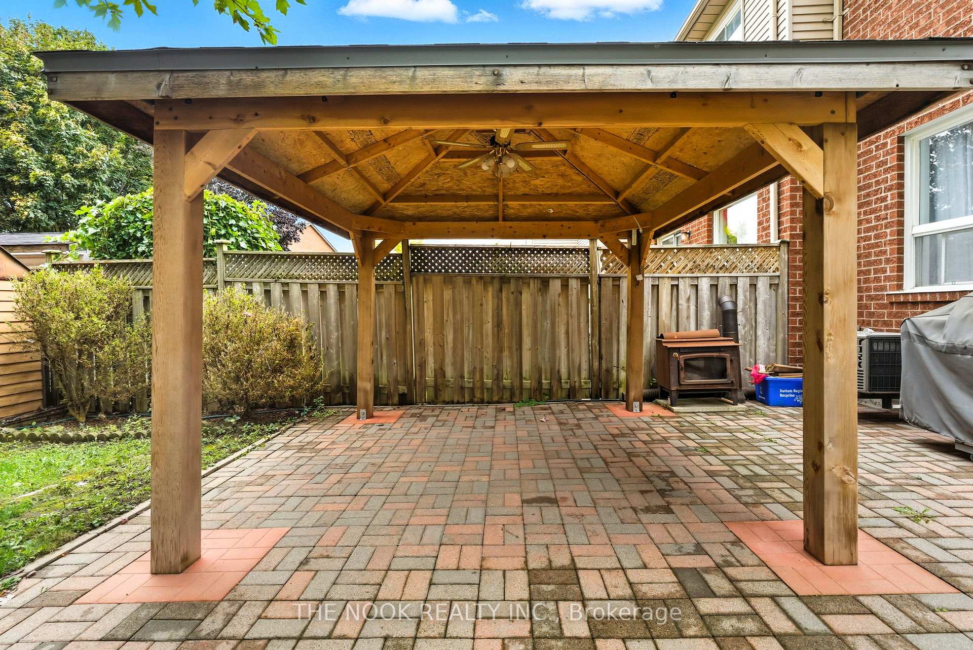 Photo 39 of 60 Landerville Lane, Clarington, Bowmanville — HOMEH