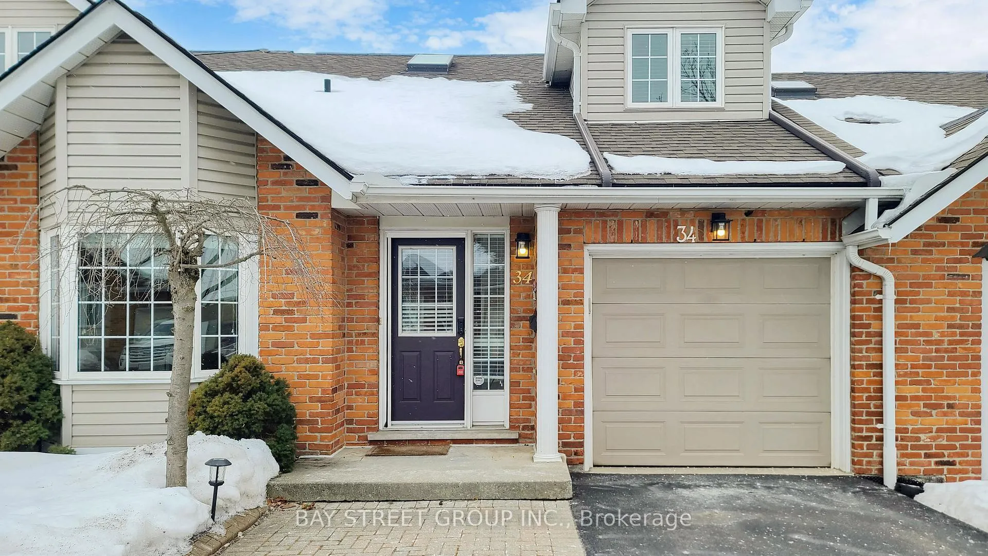 Photo 3 of Unit 34, 810 Golf Links Road, Hamilton, Meadowlands — HOMEH