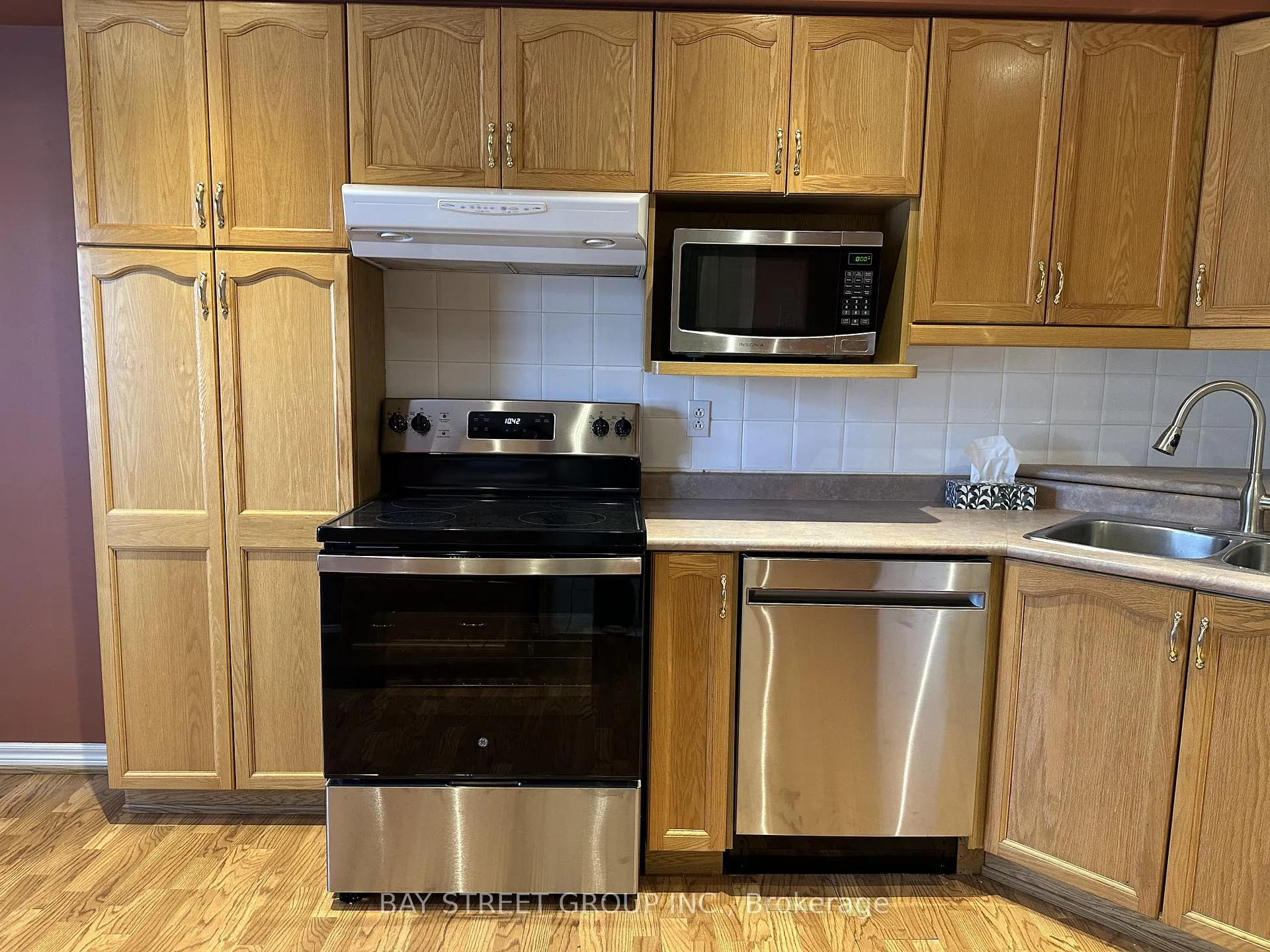Photo 11 of Unit 34, 810 Golf Links Road, Hamilton, Meadowlands — HOMEH