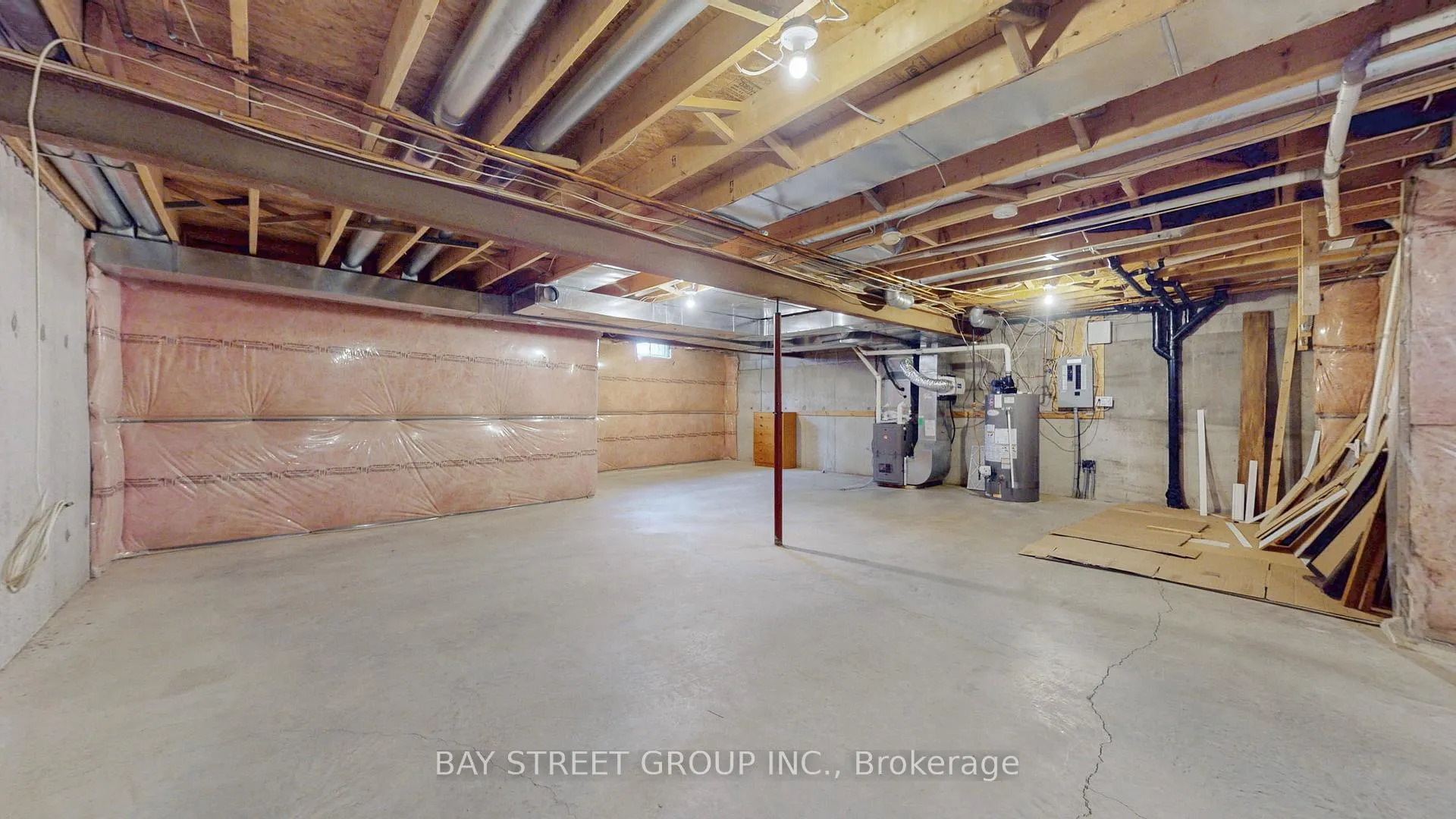 Photo 38 of Unit 34, 810 Golf Links Road, Hamilton, Meadowlands — HOMEH