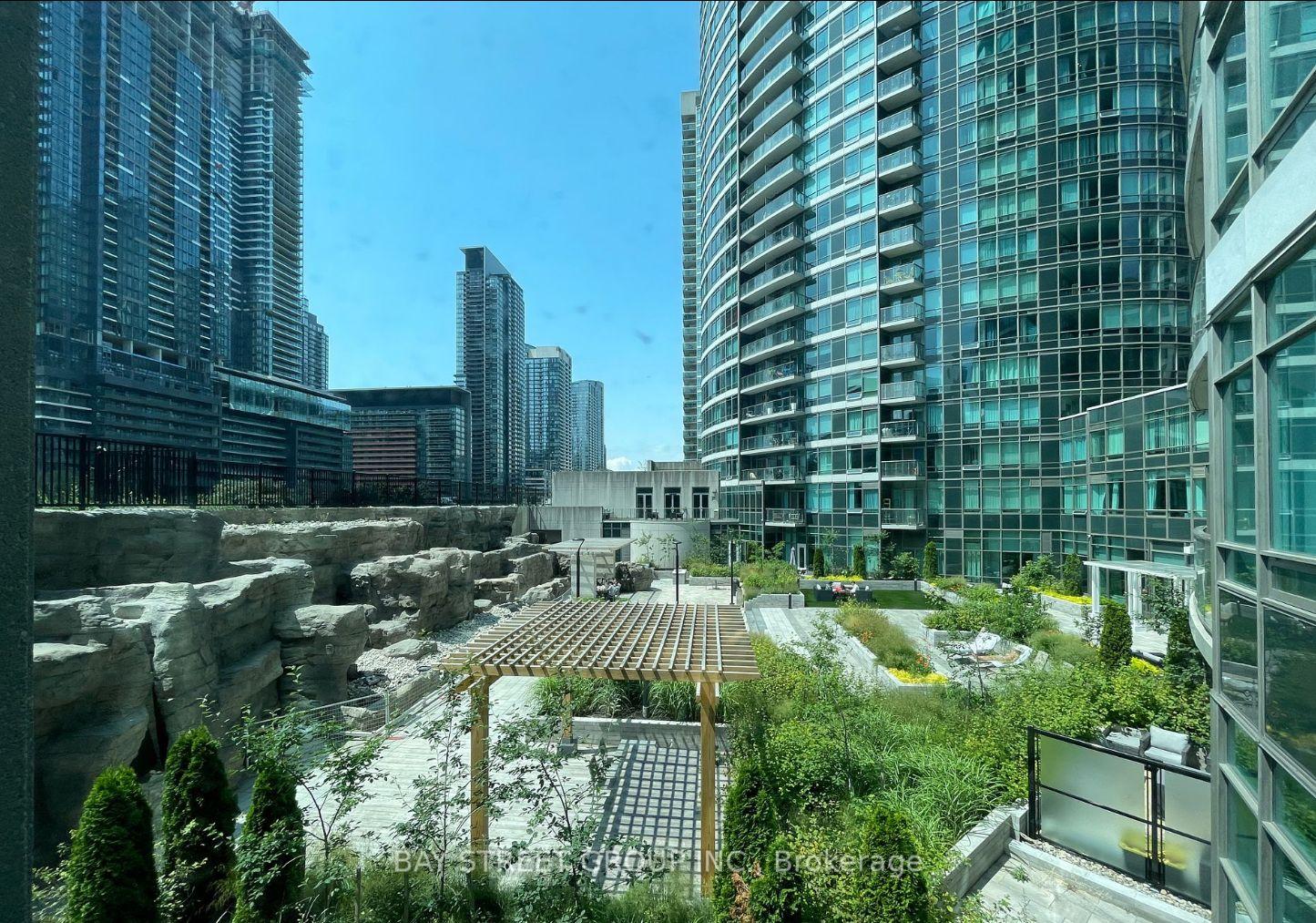 Photo 16 of Unit 2210, 361 Front Street, Toronto, Waterfront Communities — HOMEH