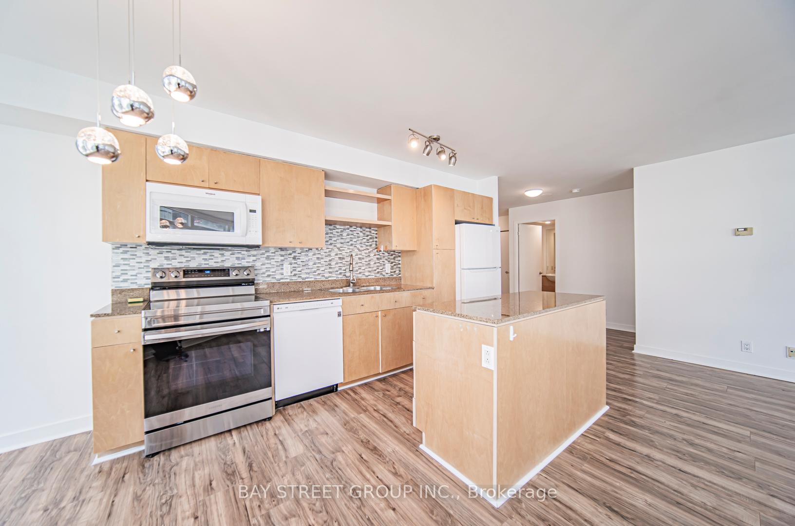 Photo 52 of Unit 2210, 361 Front Street, Toronto, Waterfront Communities — HOMEH