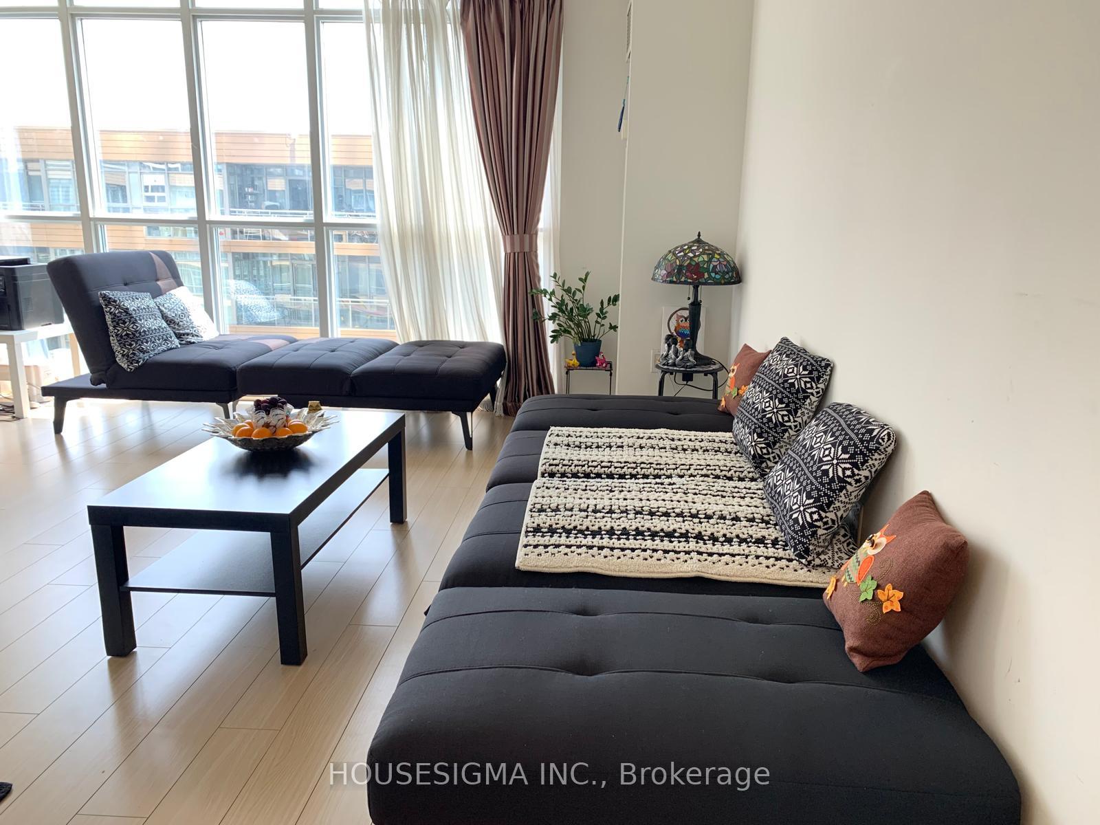 Photo 5 of Unit 1032, 15 Iceboat Terrace, Toronto, Waterfront Communities — HOMEH